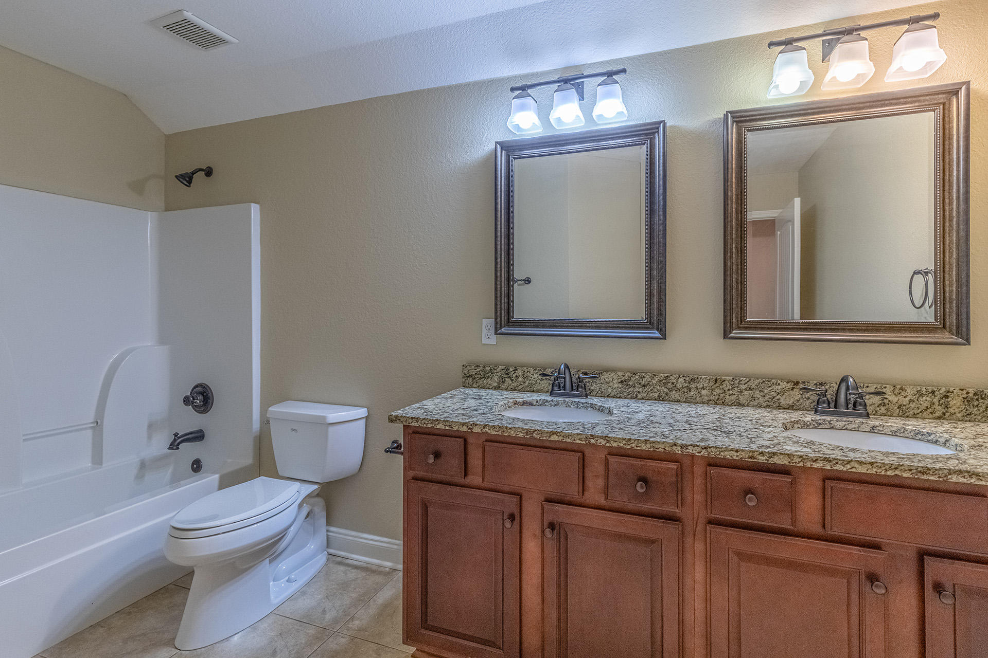 DUGGAN POND ESTATES - Residential