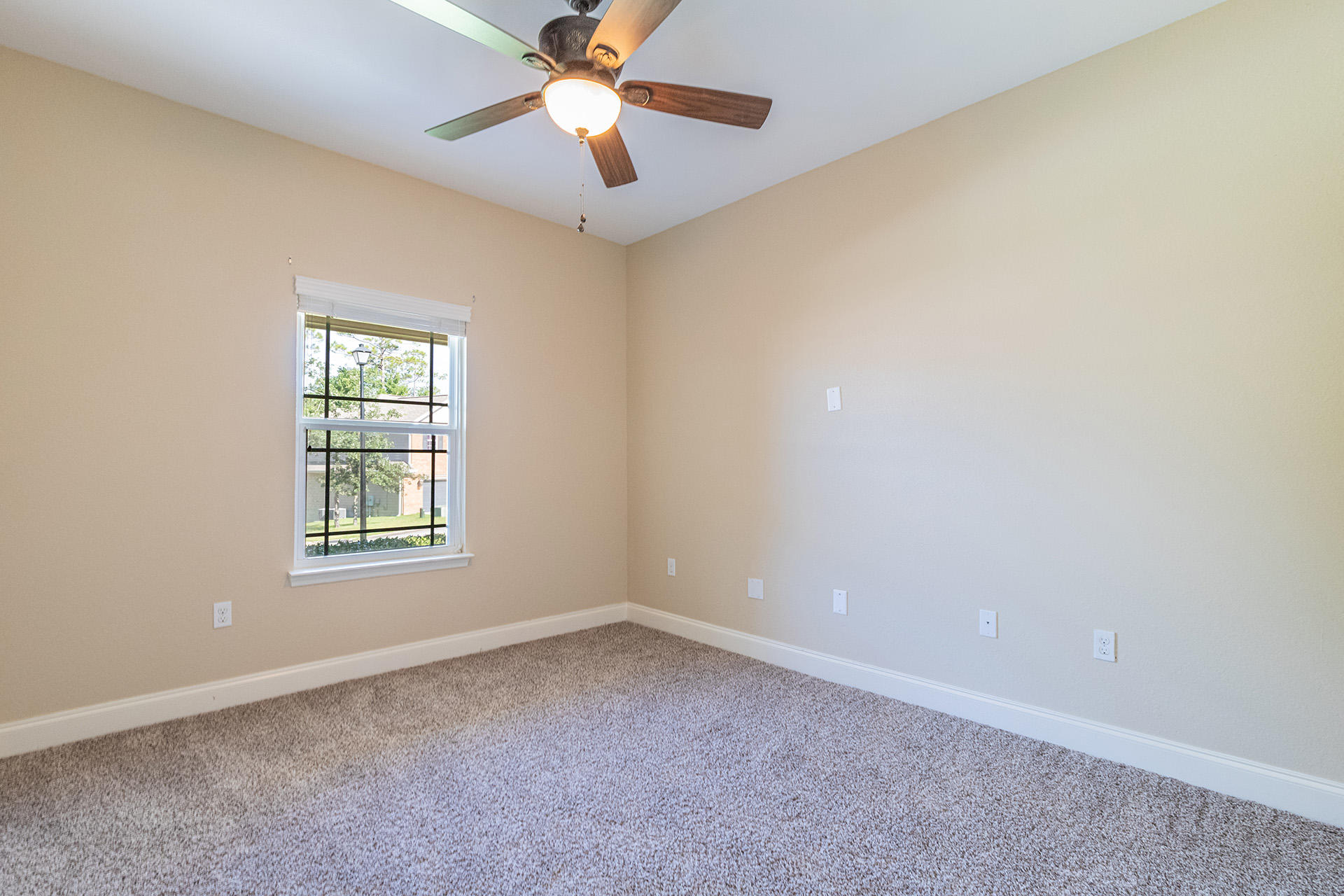 DUGGAN POND ESTATES - Residential