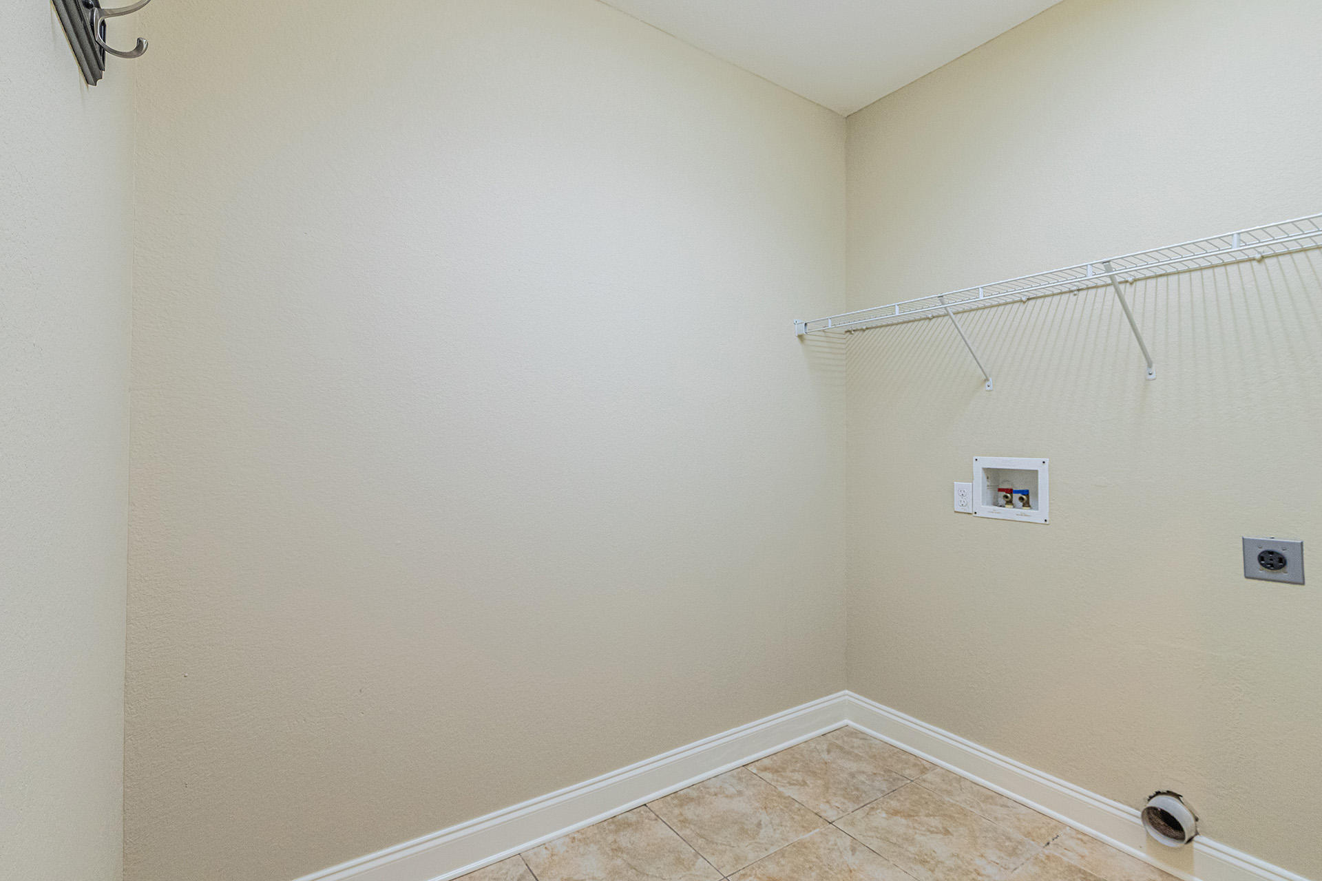 DUGGAN POND ESTATES - Residential