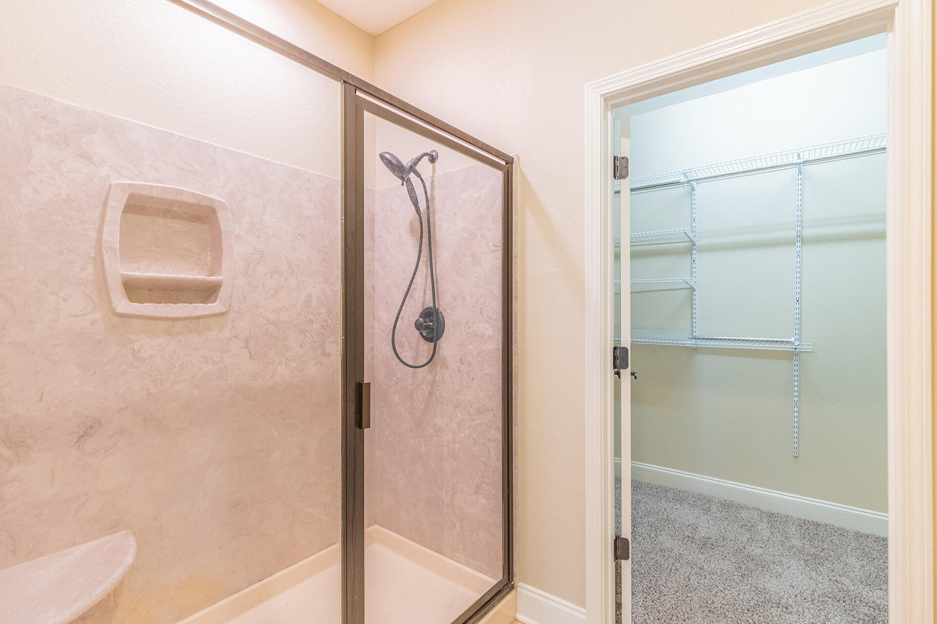 DUGGAN POND ESTATES - Residential