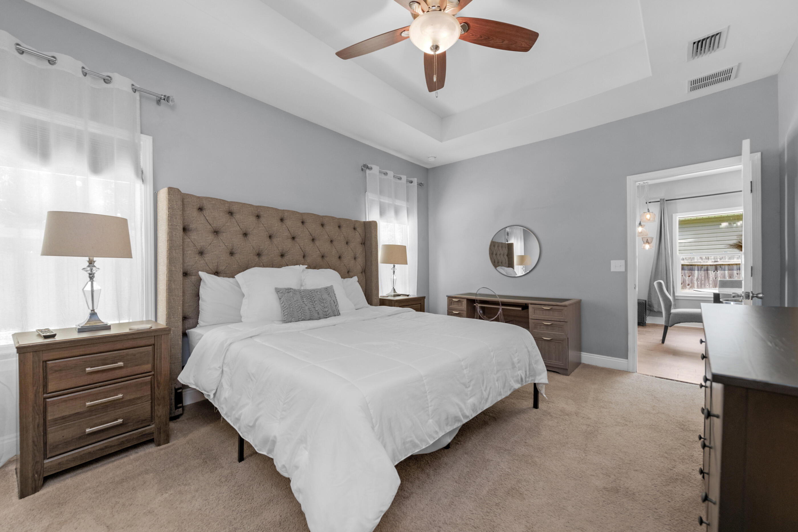 CRESCENT SHORES - Residential