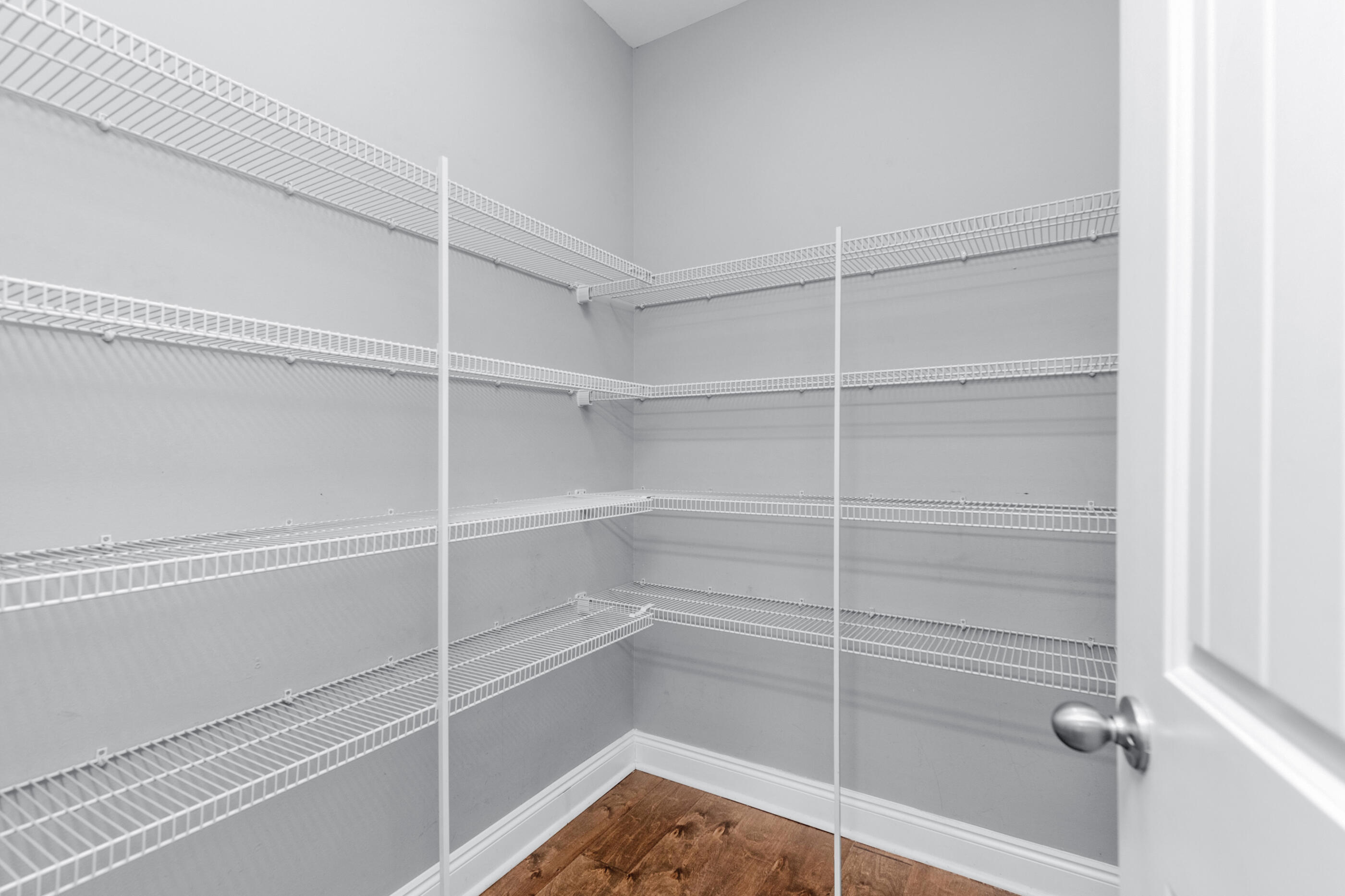 CRESCENT SHORES - Residential