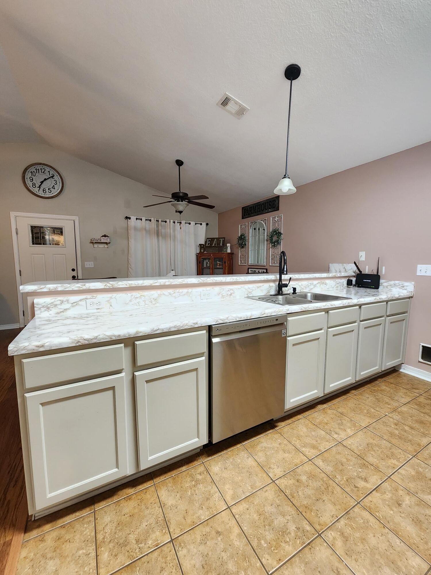 Hunter Creek Estates - Residential