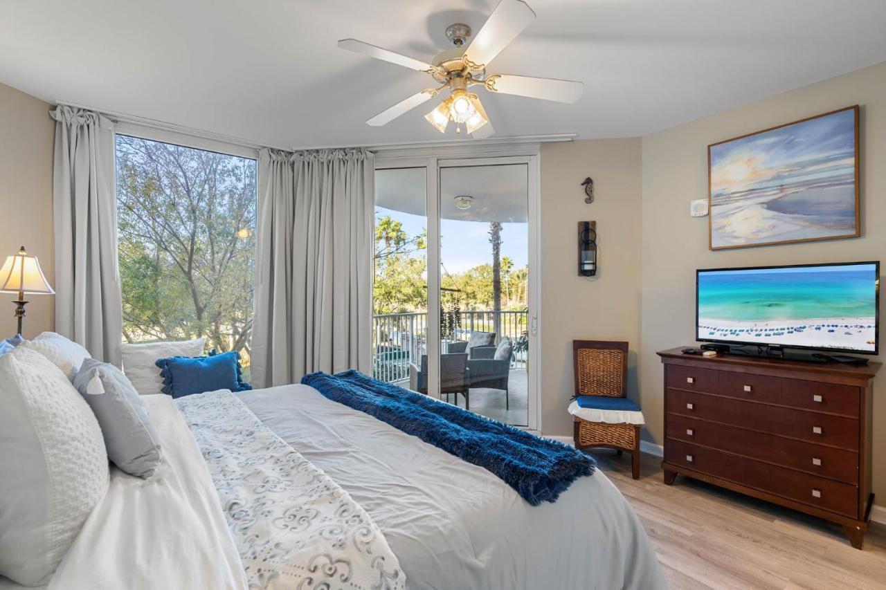 THE PALMS OF DESTIN - Residential