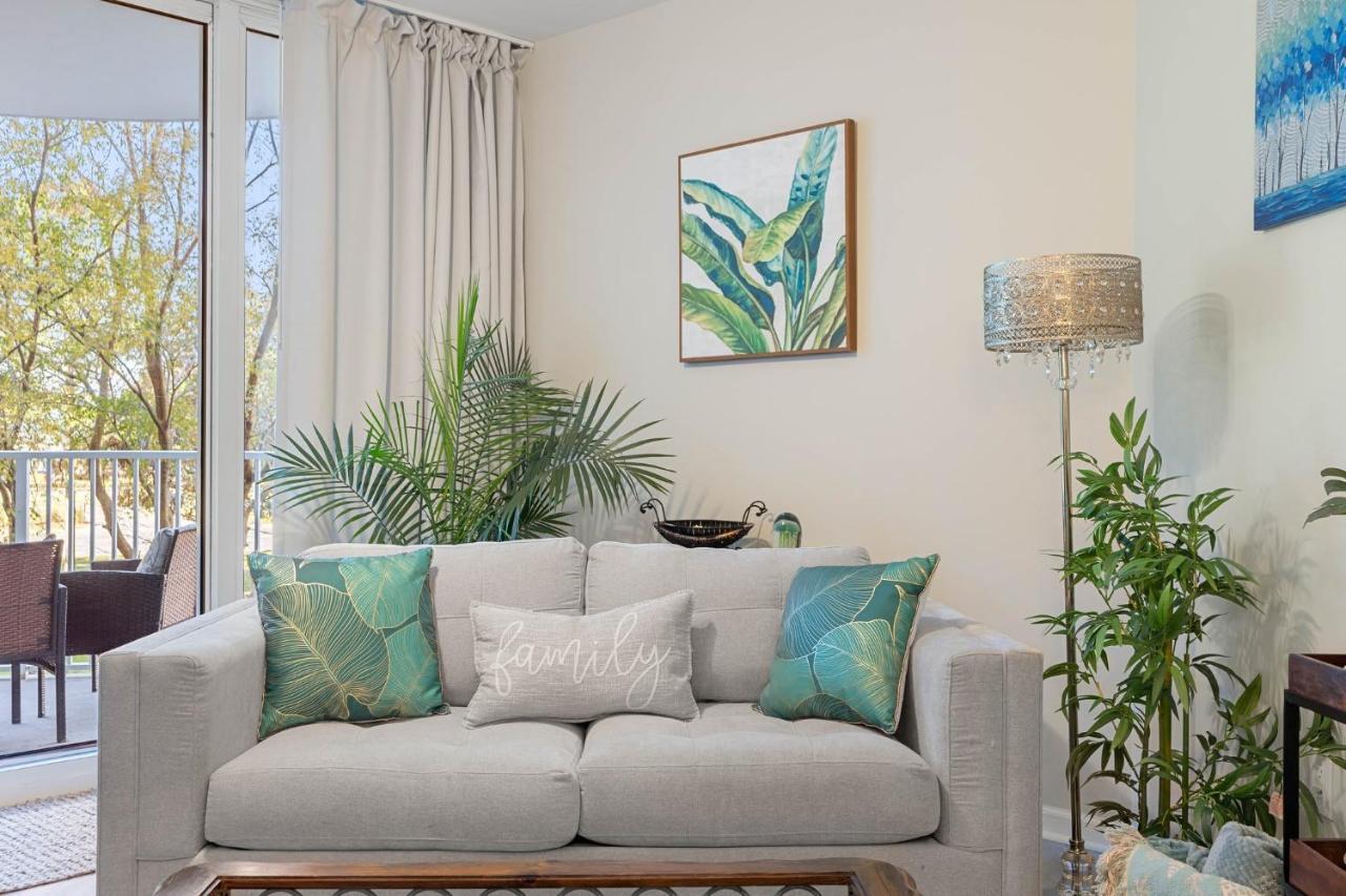 THE PALMS OF DESTIN - Residential