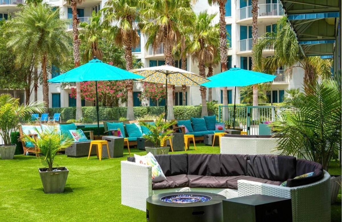 THE PALMS OF DESTIN - Residential