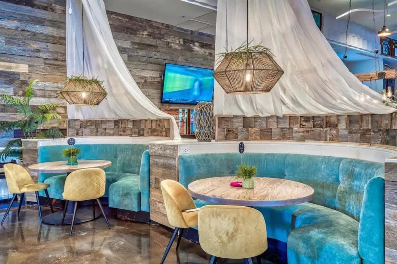 THE PALMS OF DESTIN - Residential