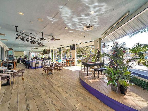 THE PALMS OF DESTIN - Residential