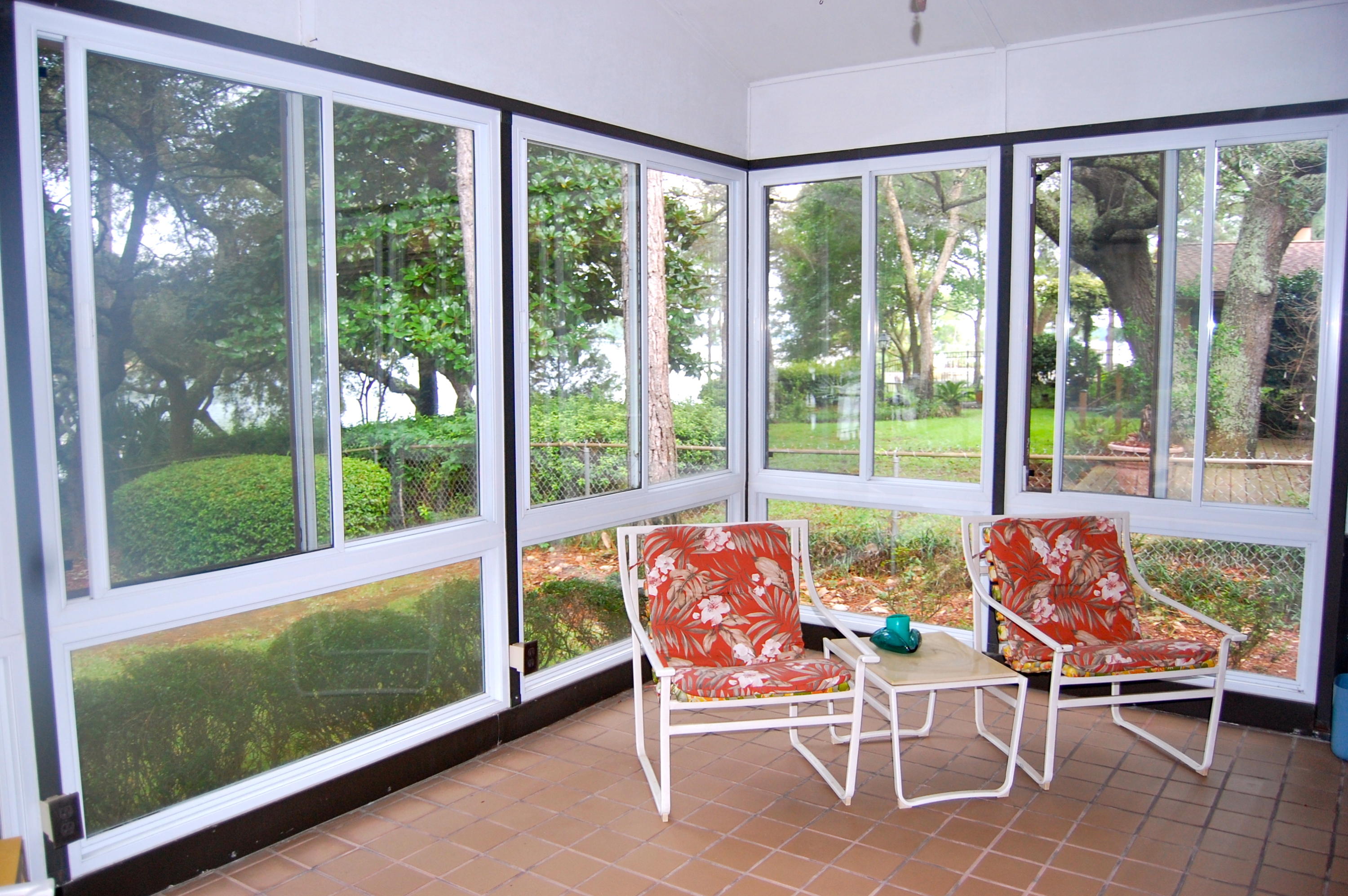 BAYOU POQUITO - Residential