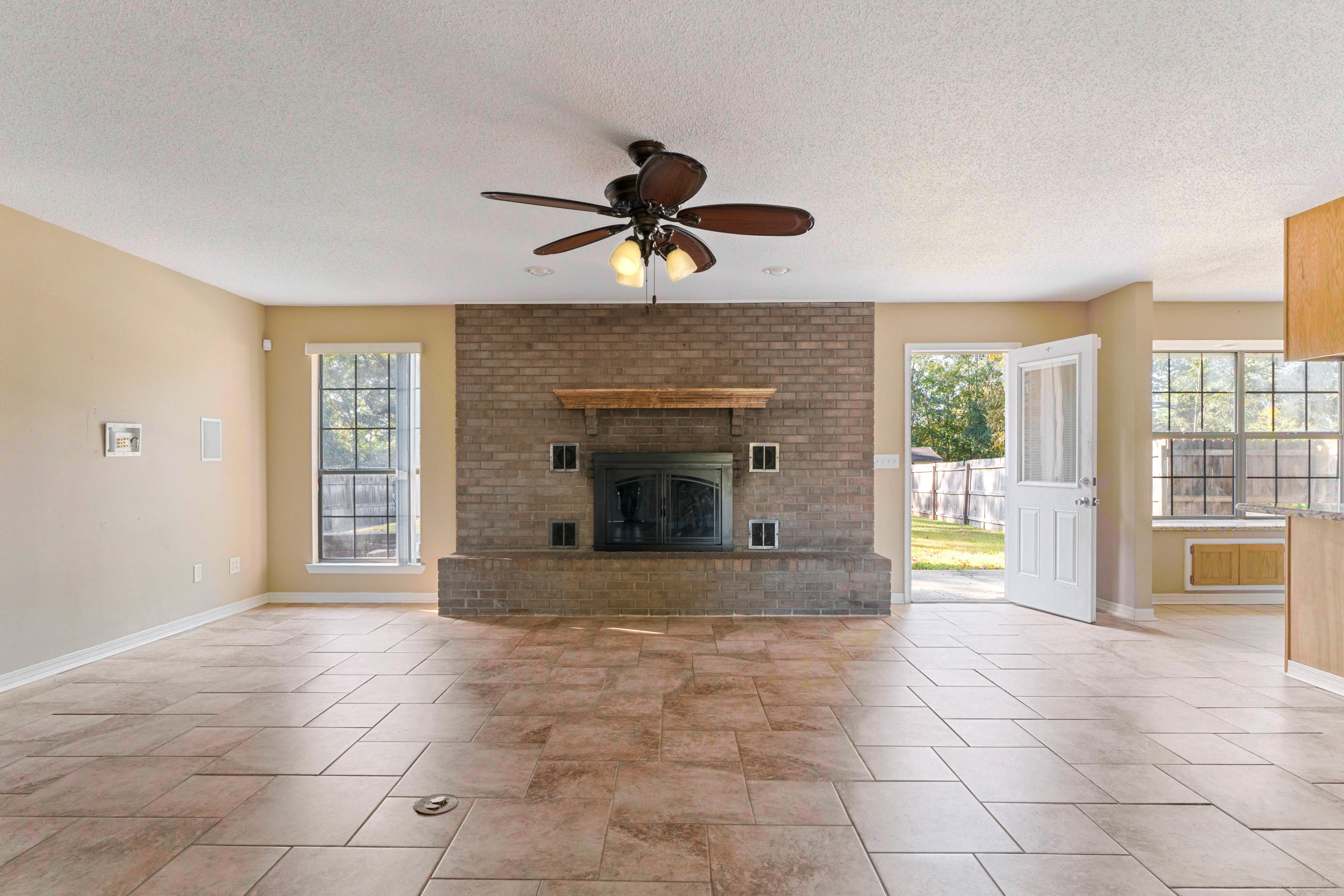 GRANDVIEW HEIGHTS - Residential