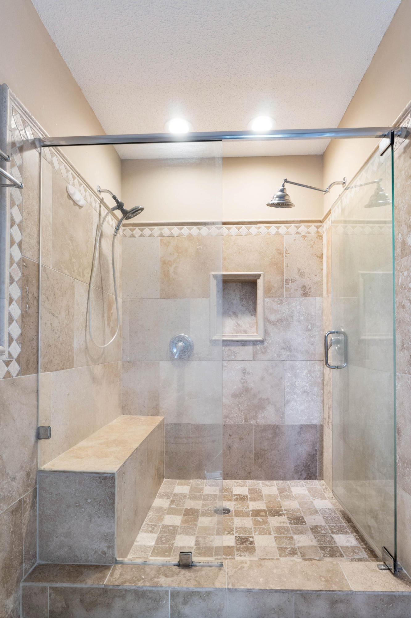 GRANDVIEW HEIGHTS - Residential