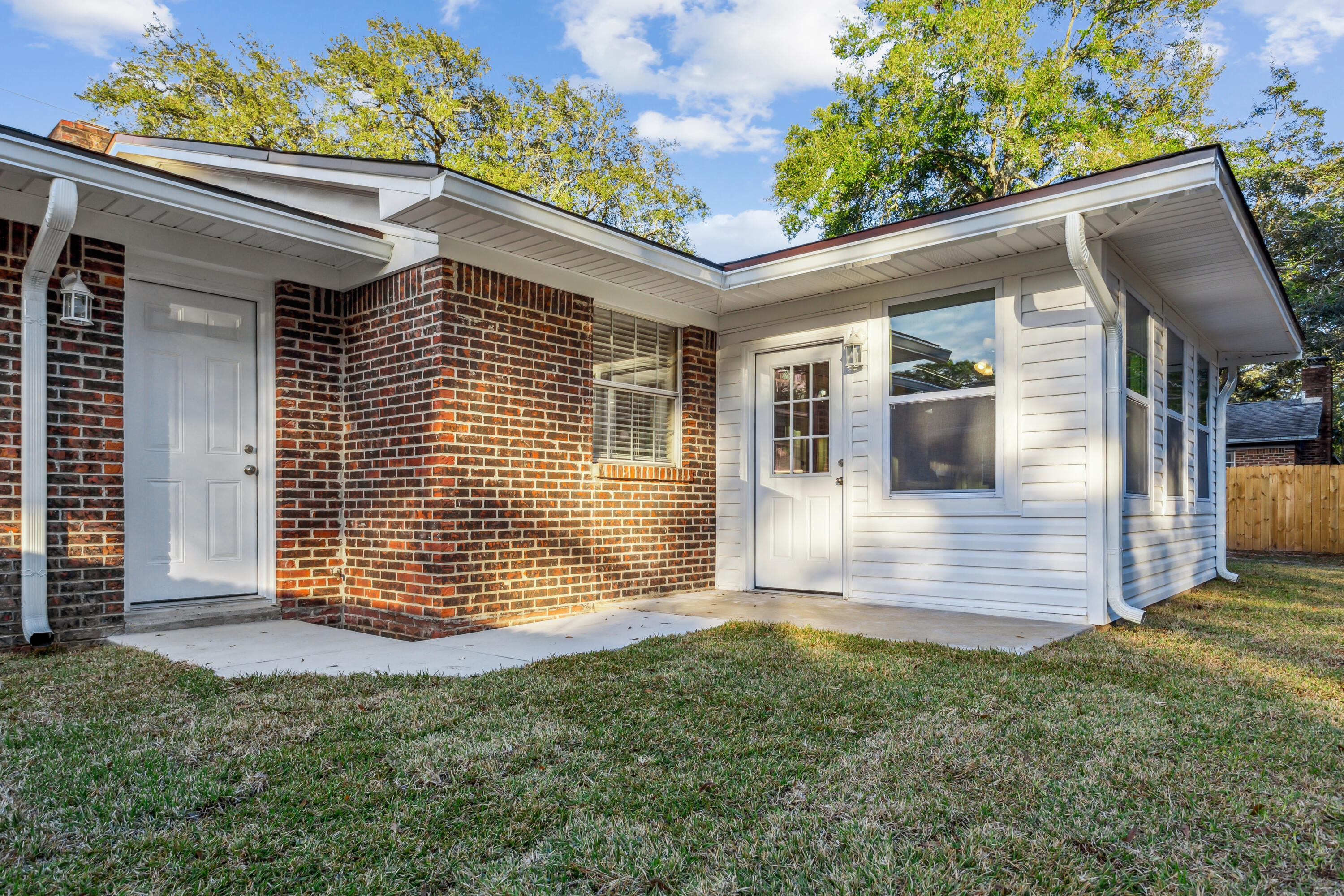 BERKSHIRE WOODS - Residential