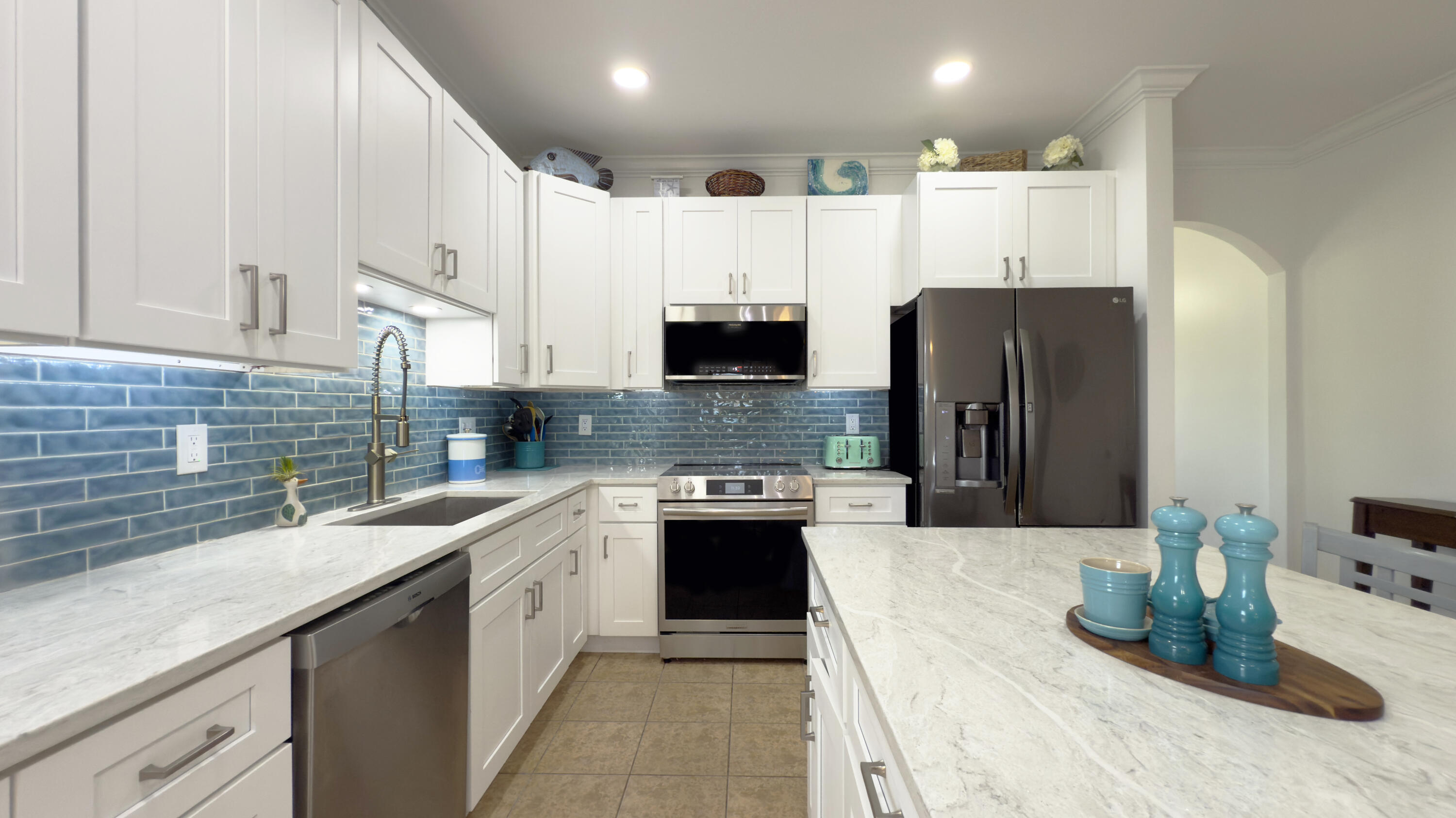 DRIFTWOOD ESTATES - Residential