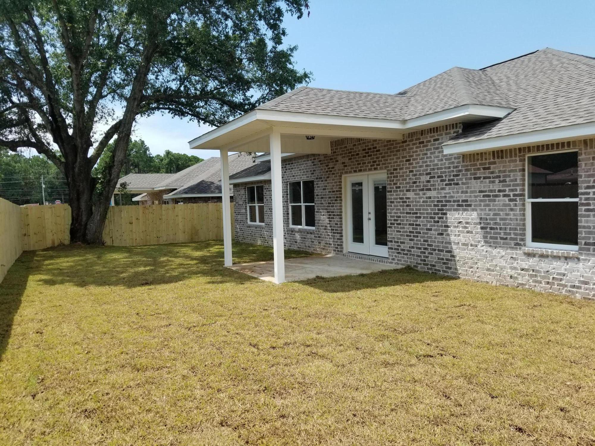 SEASHORE VILLAGE - Residential