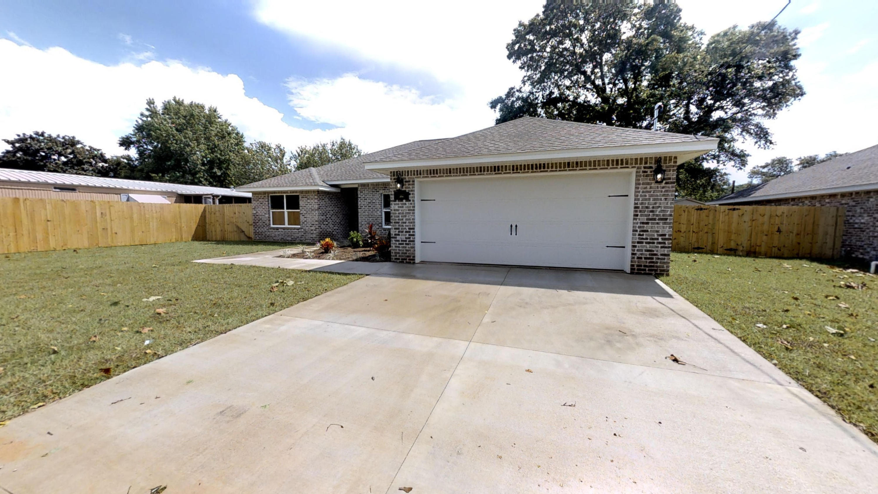 SEASHORE VILLAGE - Residential