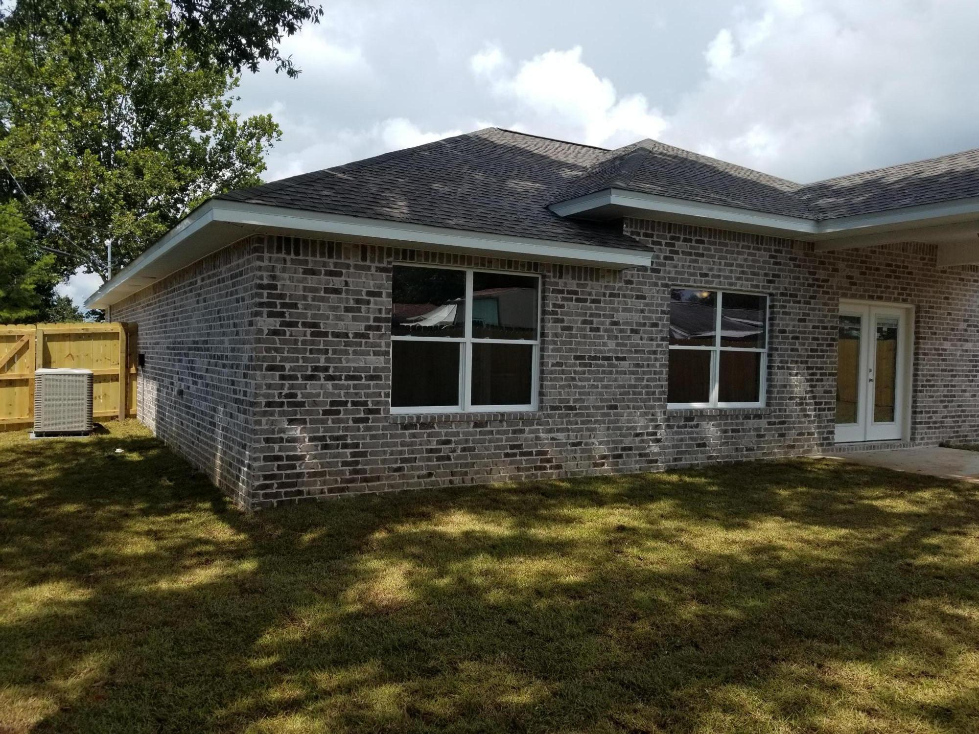 SEASHORE VILLAGE - Residential