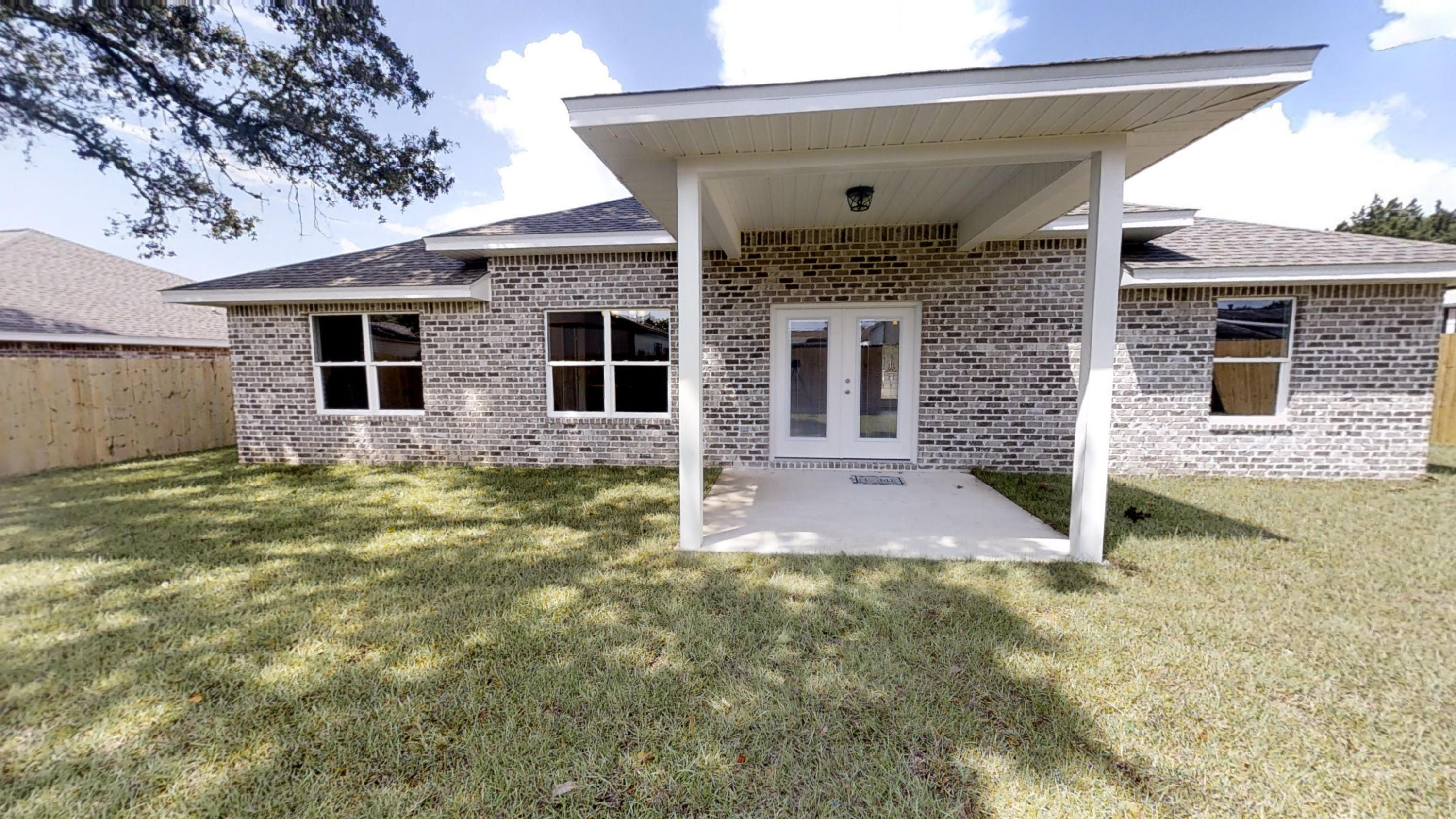 SEASHORE VILLAGE - Residential