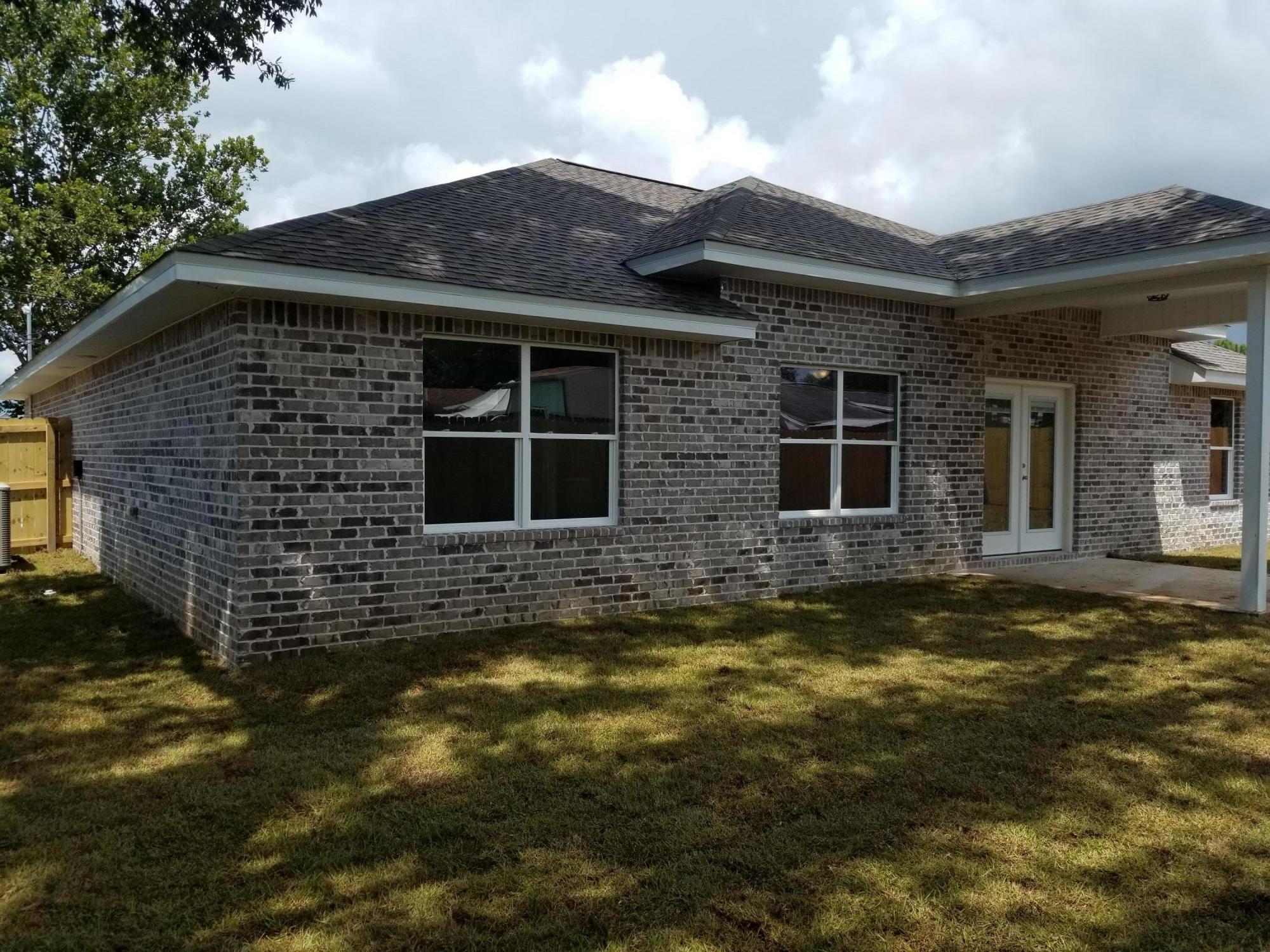 SEASHORE VILLAGE - Residential