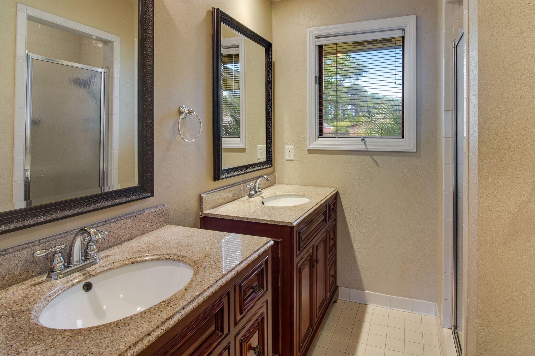 INDIAN BAYOU - Residential Lease