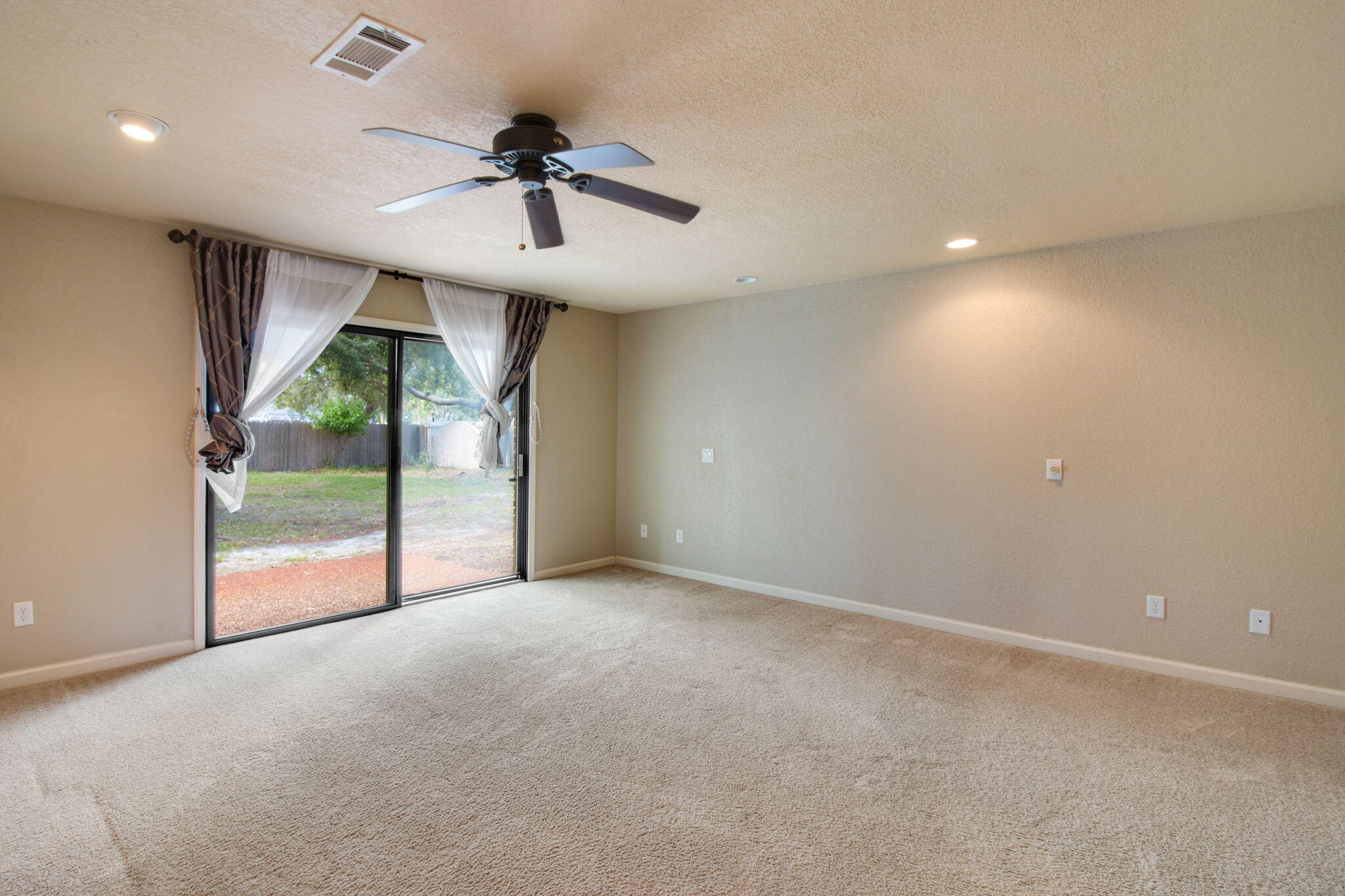 INDIAN BAYOU - Residential Lease