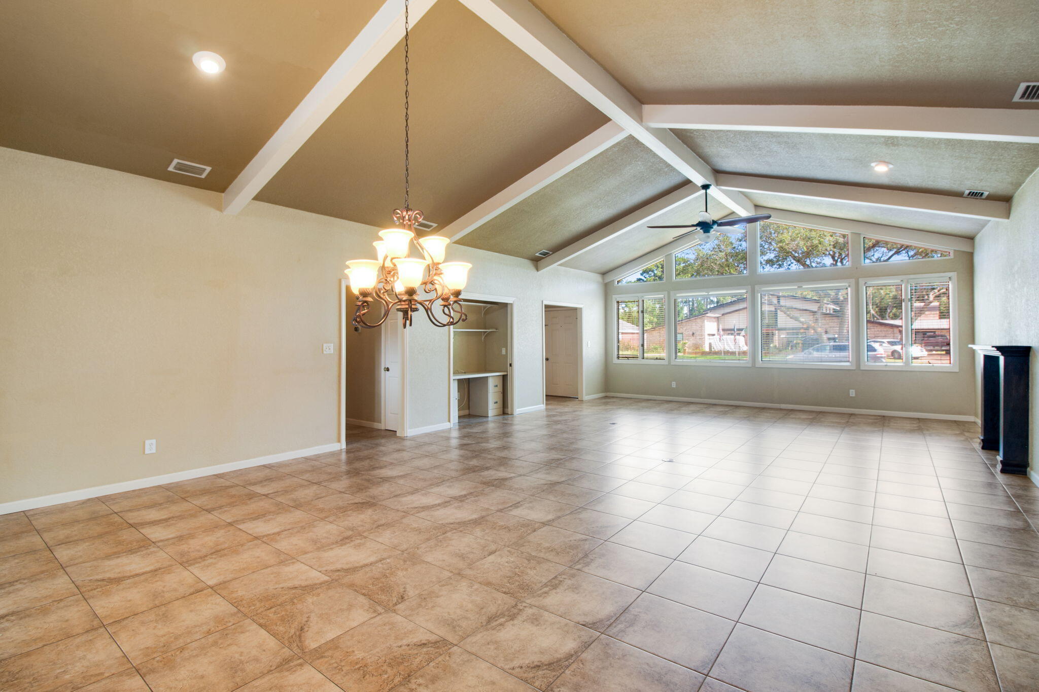 INDIAN BAYOU - Residential Lease