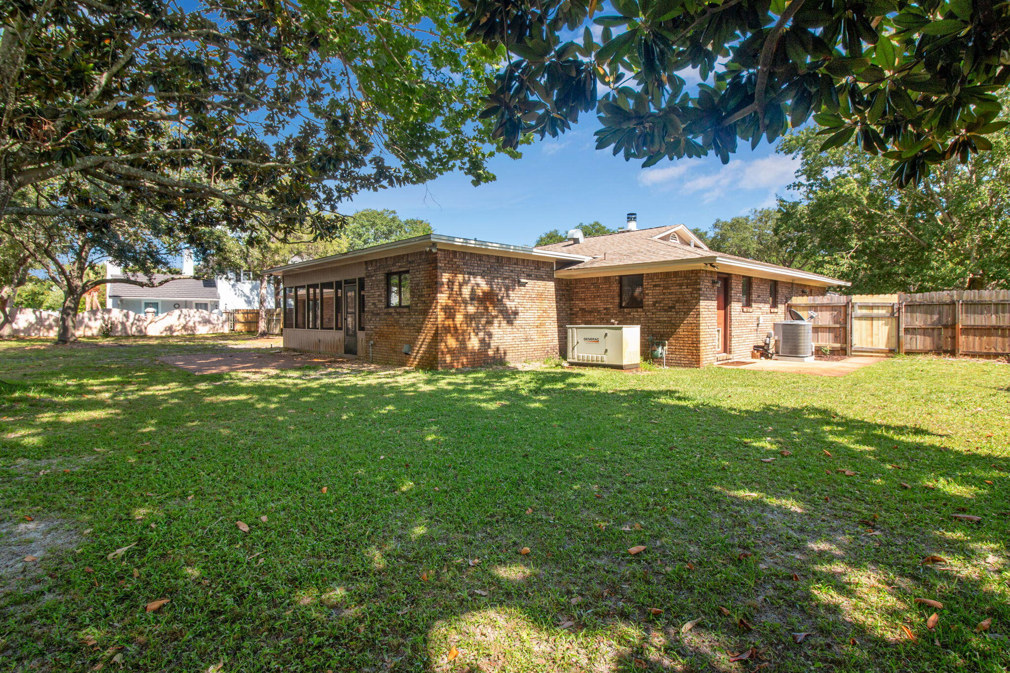 INDIAN BAYOU - Residential Lease