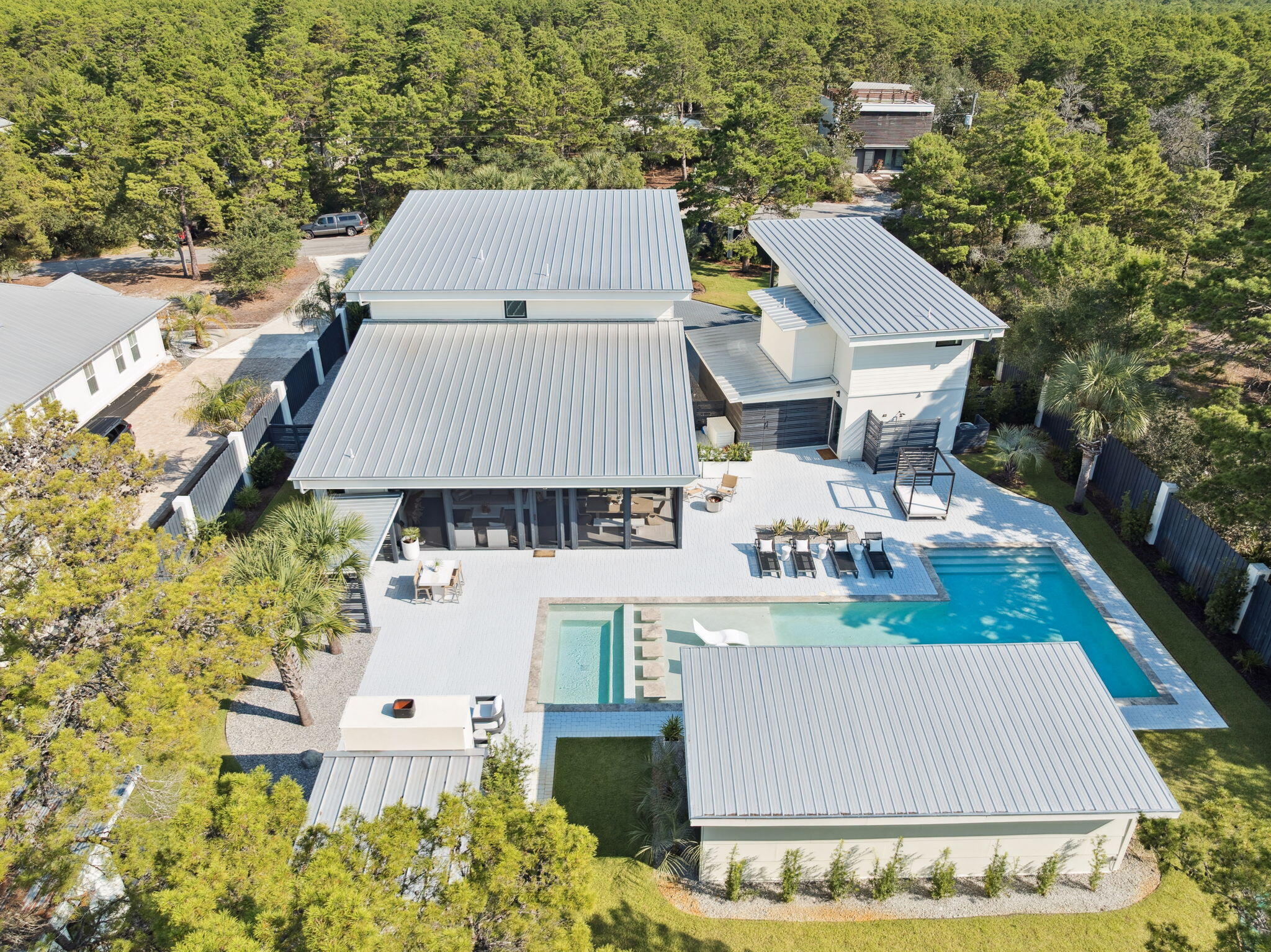 PINES OF BLUE MOUNTAIN - Residential