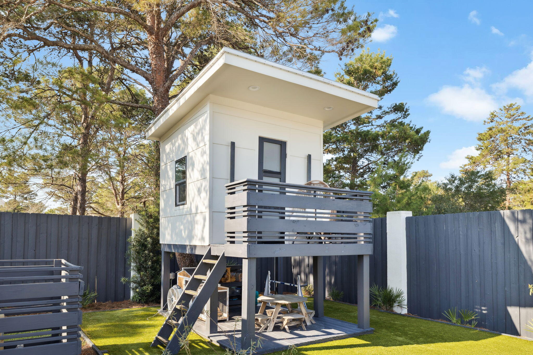 PINES OF BLUE MOUNTAIN - Residential