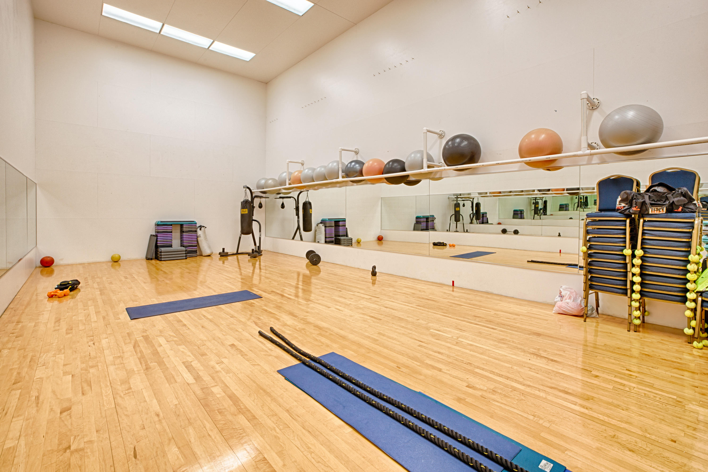 SUMMIT AT TOPS'L (THE) - Residential