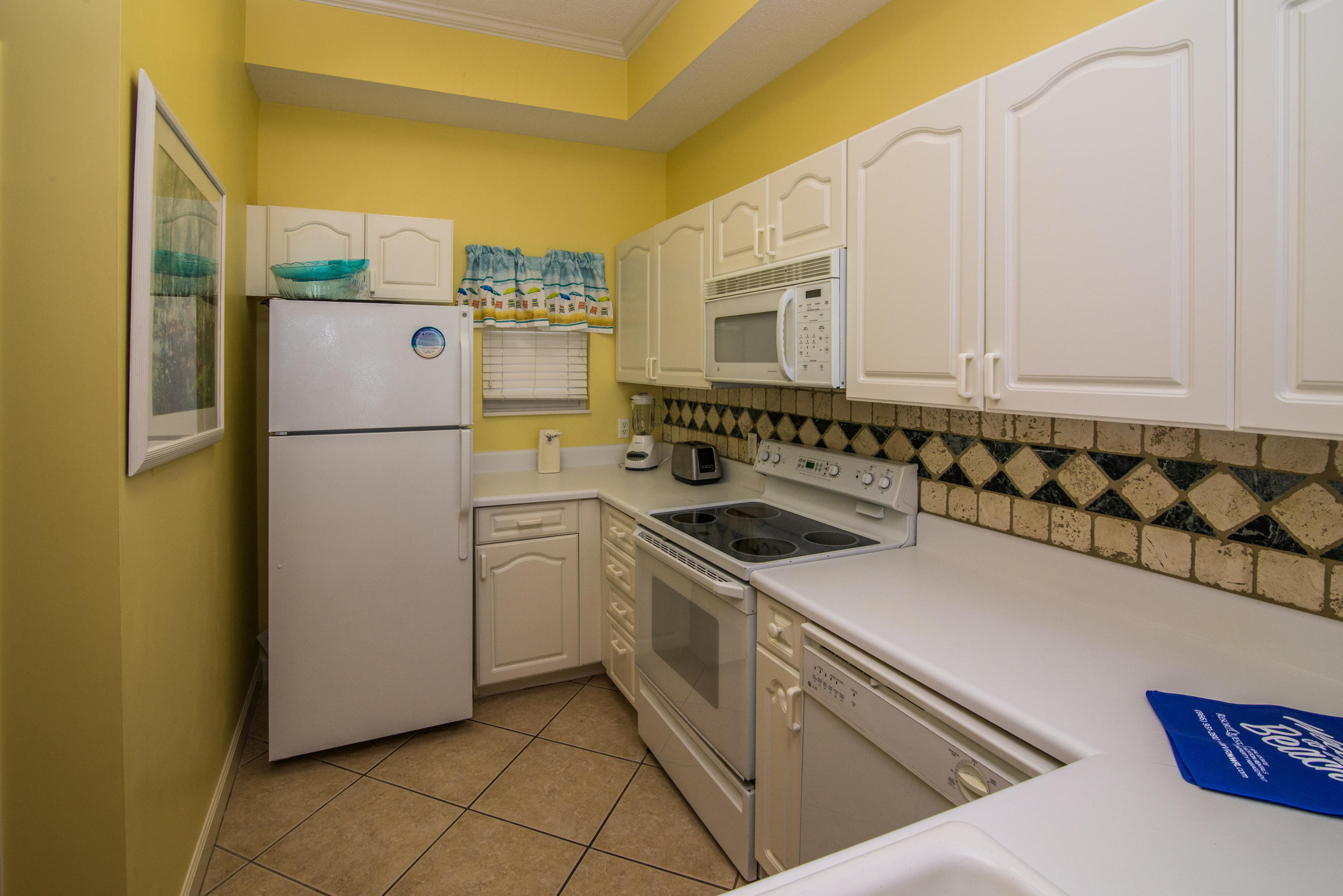 SUMMIT AT TOPS'L (THE) - Residential