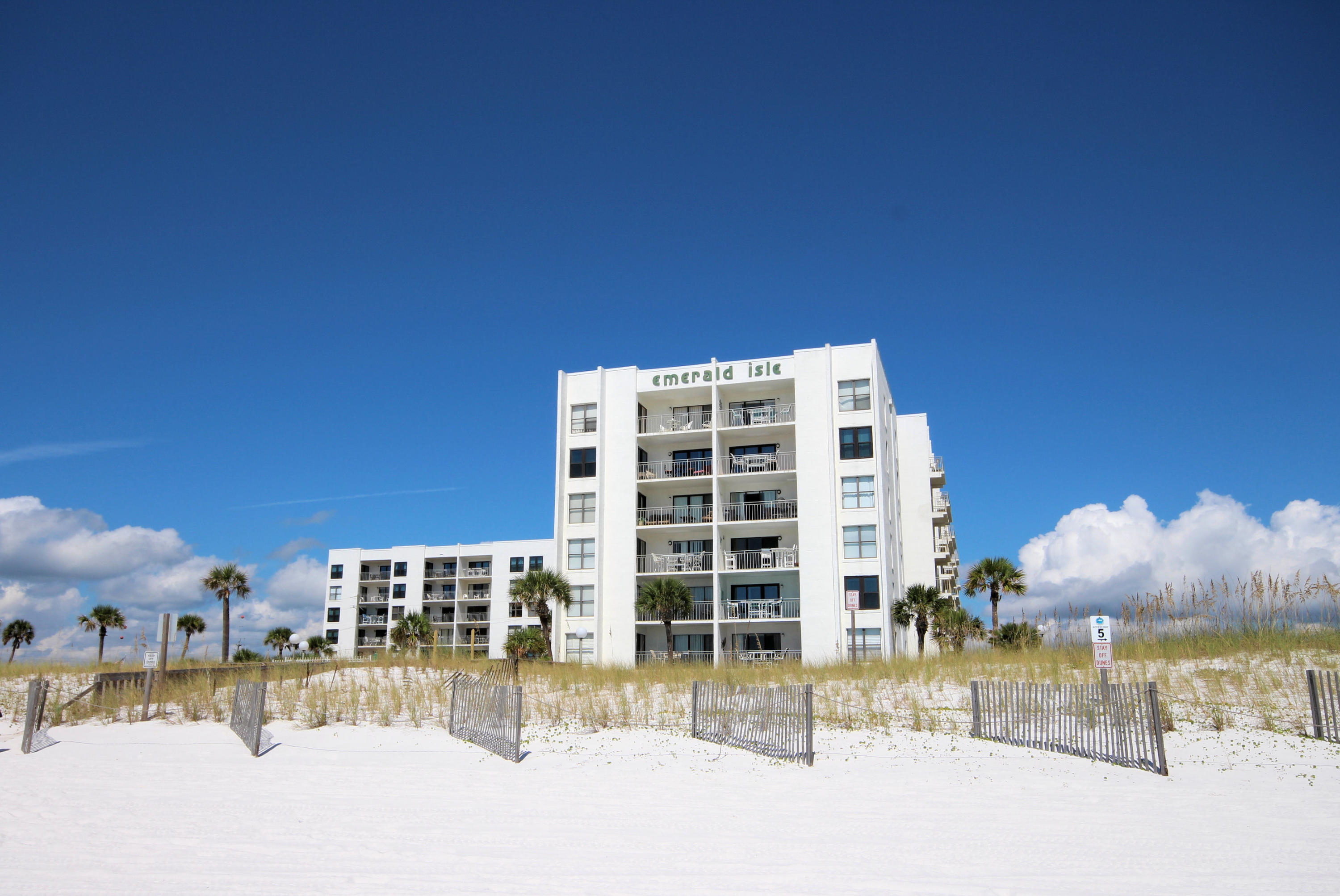 EMERALD ISLE - Residential