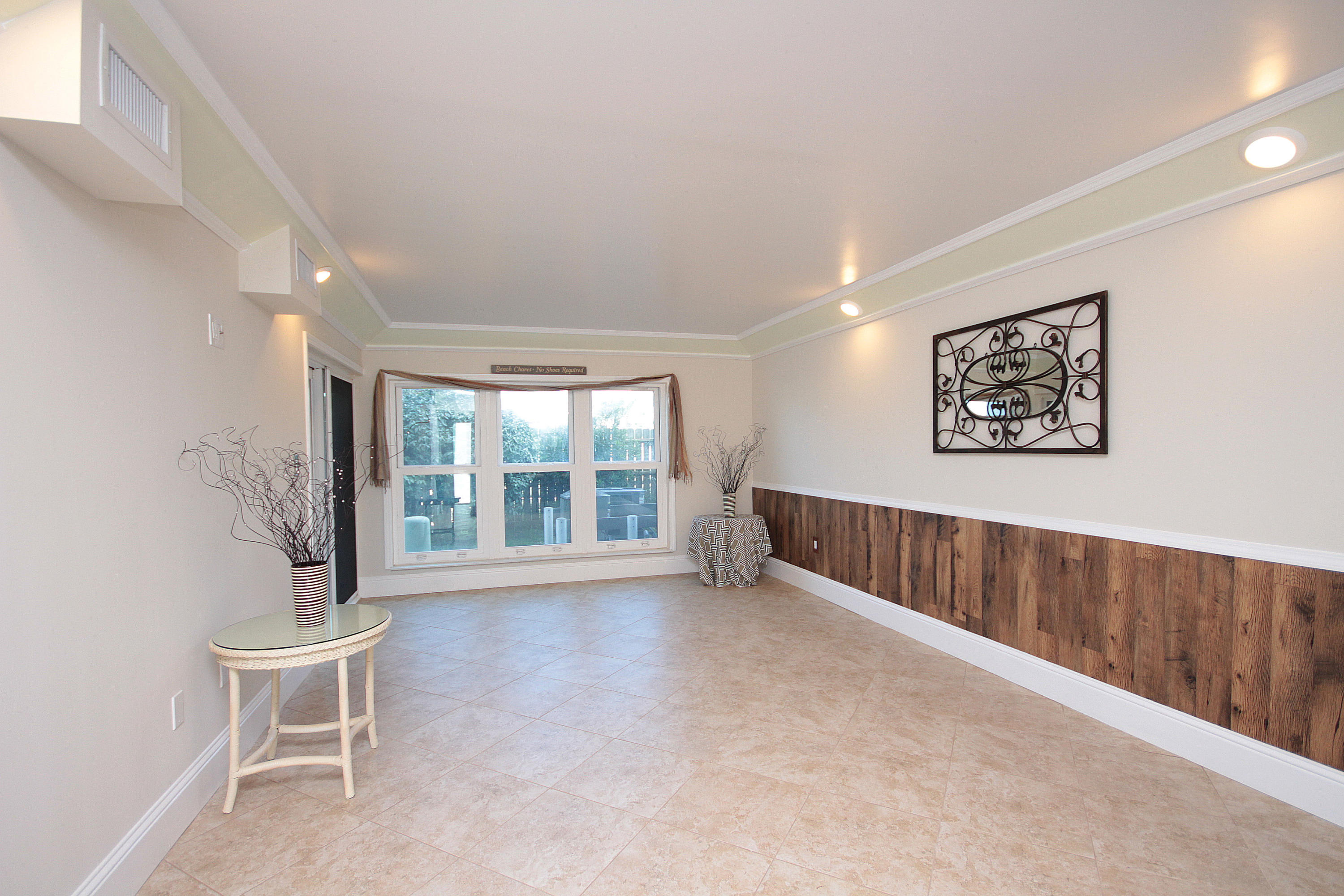 EMERALD ISLE - Residential