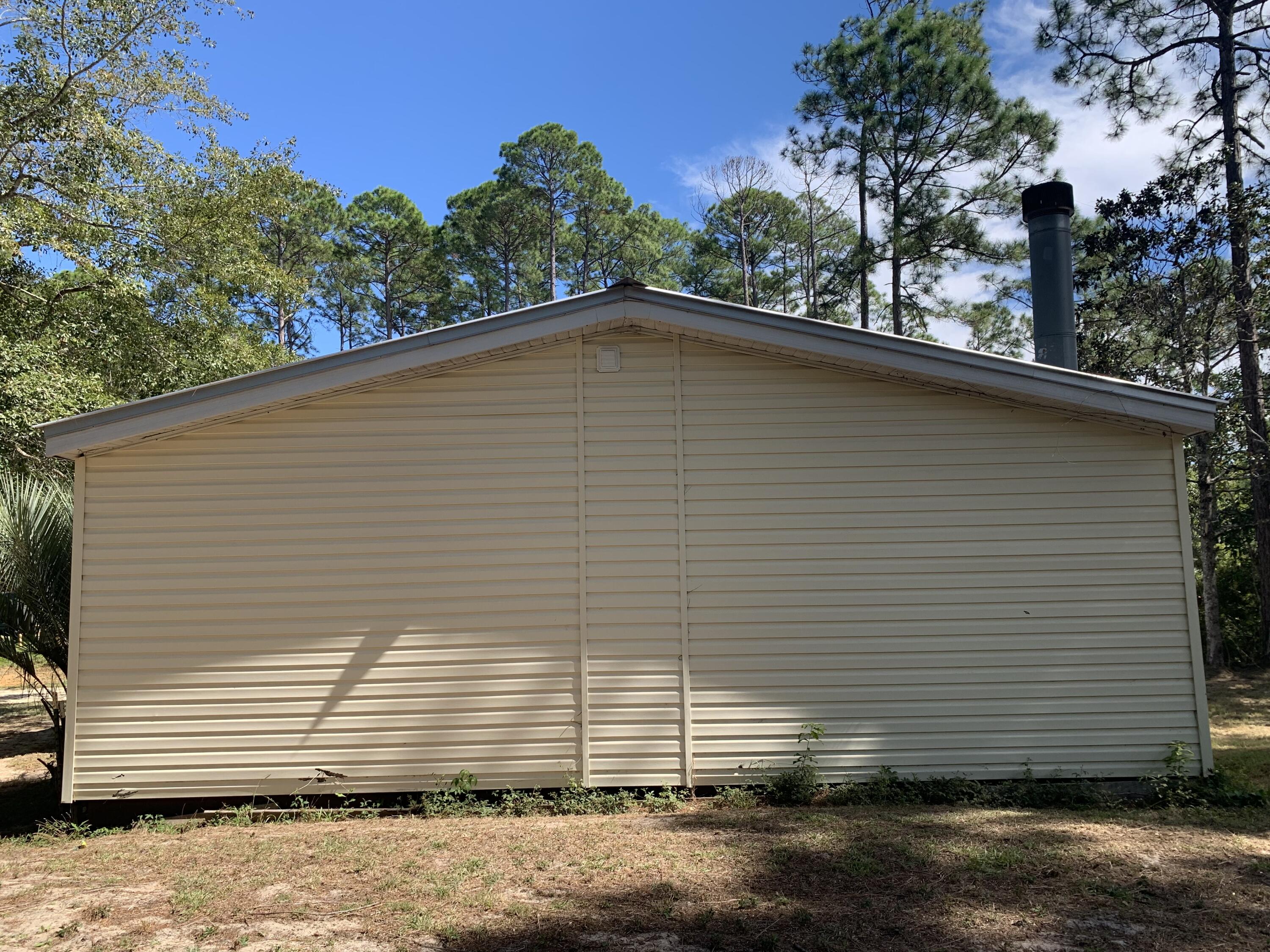 LONG DESC IN GOVT LOT 10 AS REC IN OR 164-139 *BEING LOT 18 PEPPERTREE FARMS UNREC S/D* - Residential