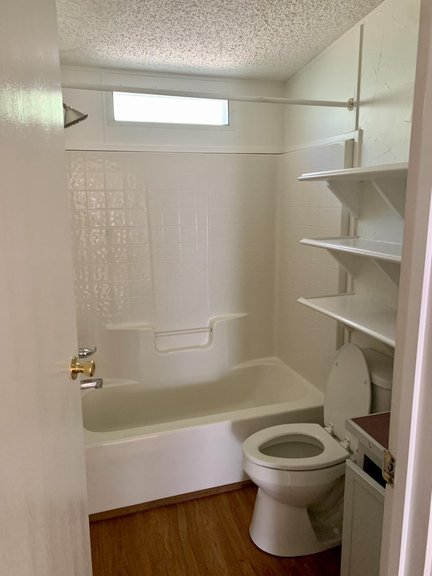 LONG DESC IN GOVT LOT 10 AS REC IN OR 164-139 *BEING LOT 18 PEPPERTREE FARMS UNREC S/D* - Residential