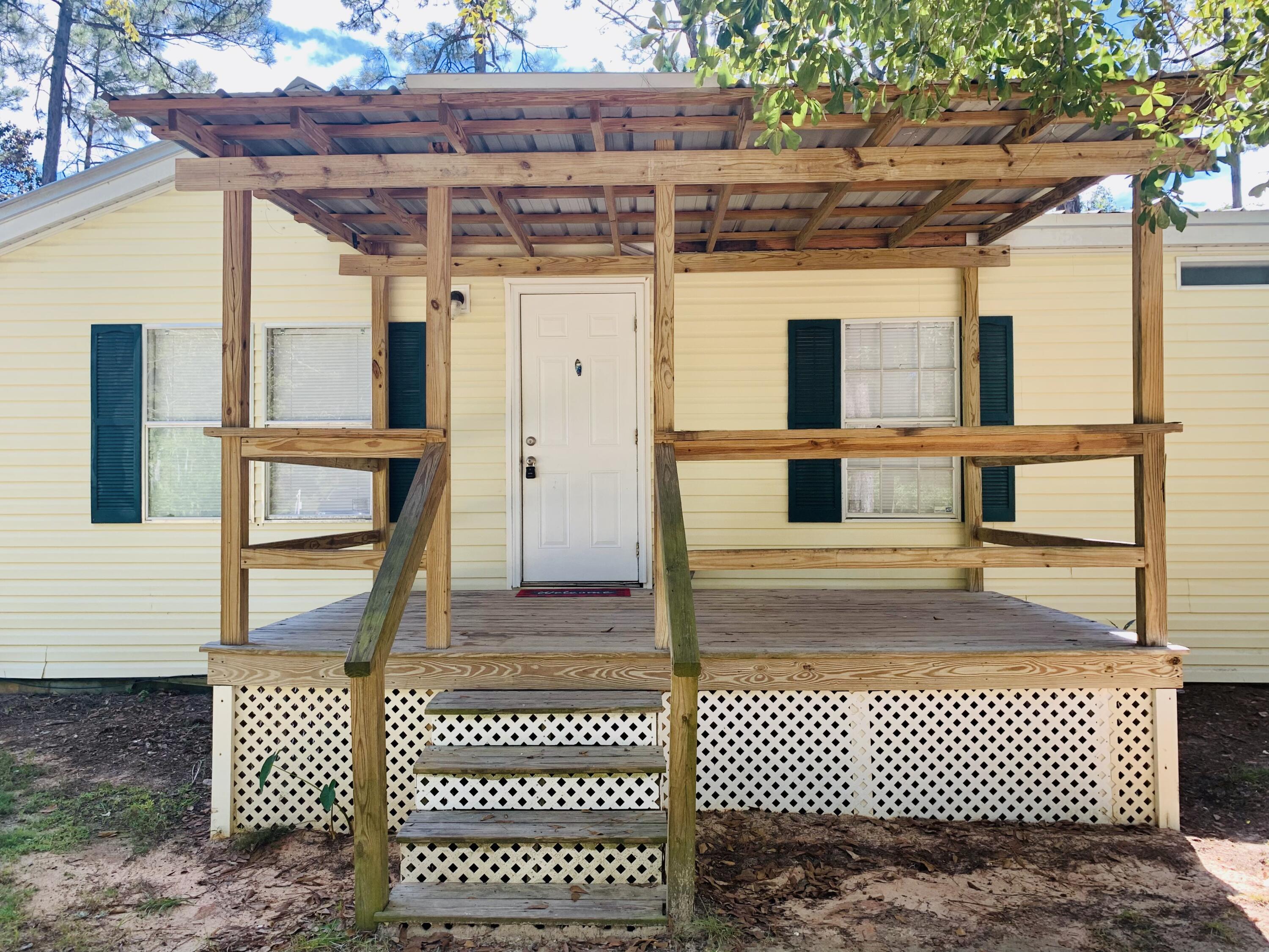 LONG DESC IN GOVT LOT 10 AS REC IN OR 164-139 *BEING LOT 18 PEPPERTREE FARMS UNREC S/D* - Residential