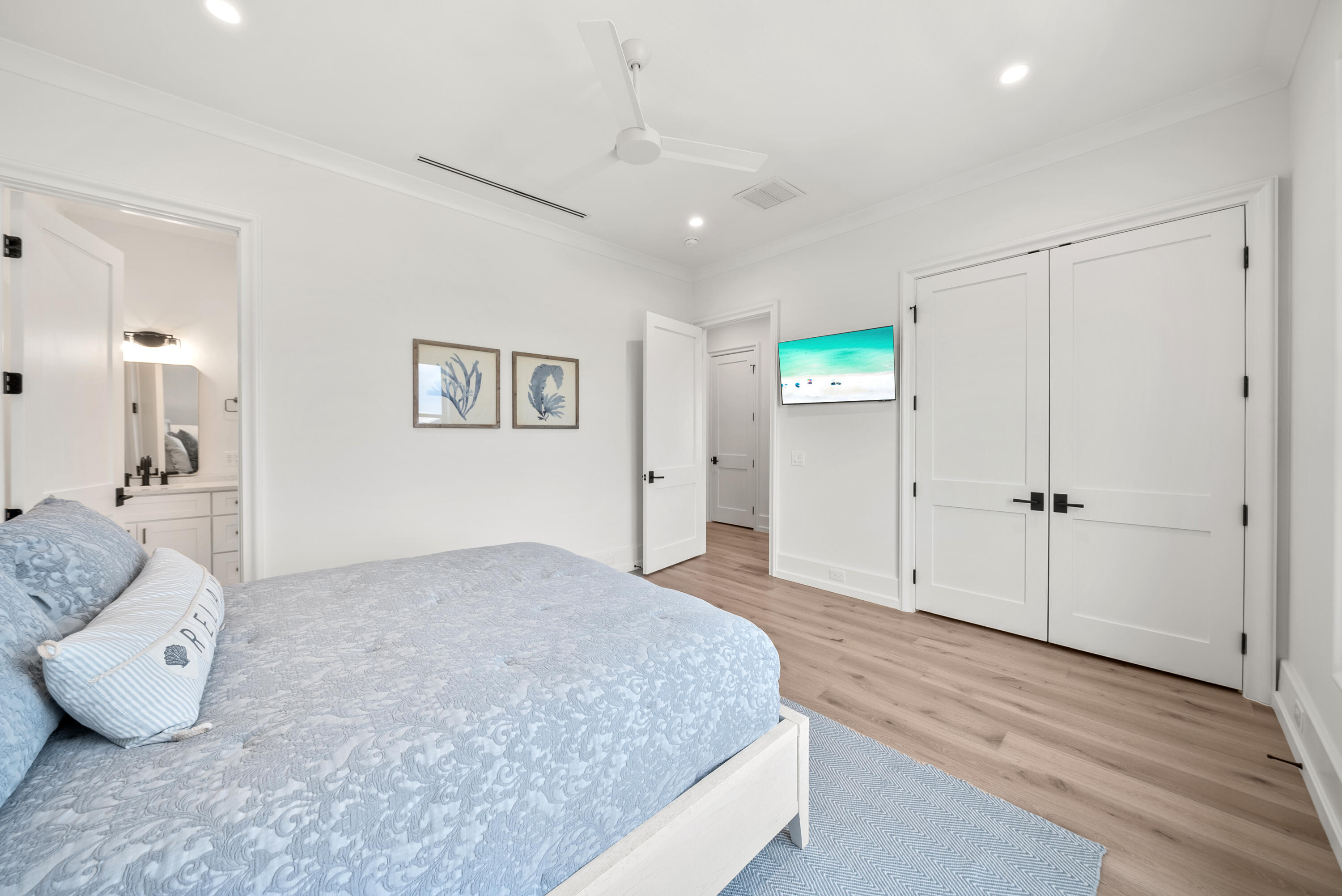 Inlet Palms - Residential
