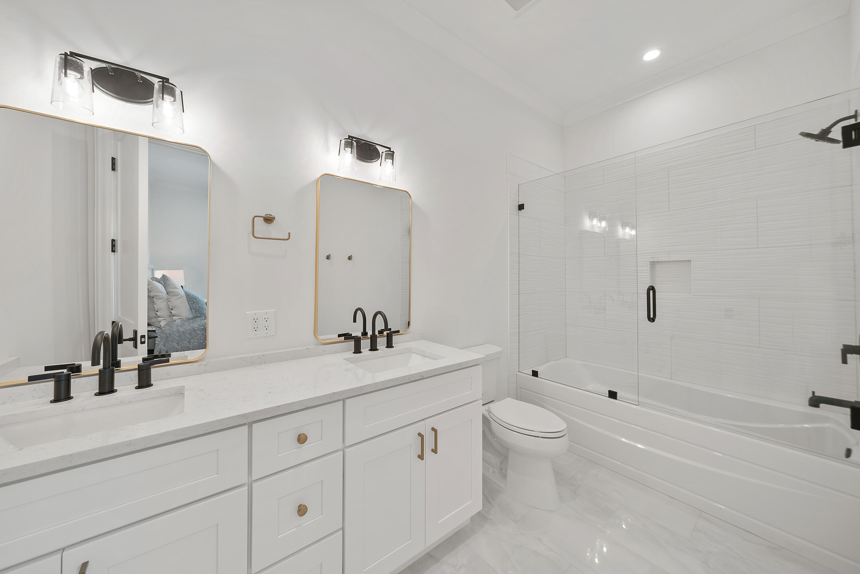 Inlet Palms - Residential
