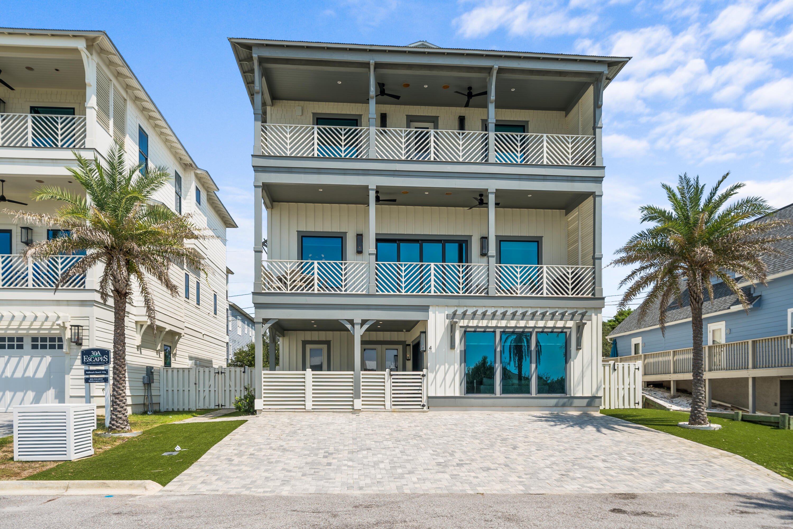 Inlet Palms - Residential