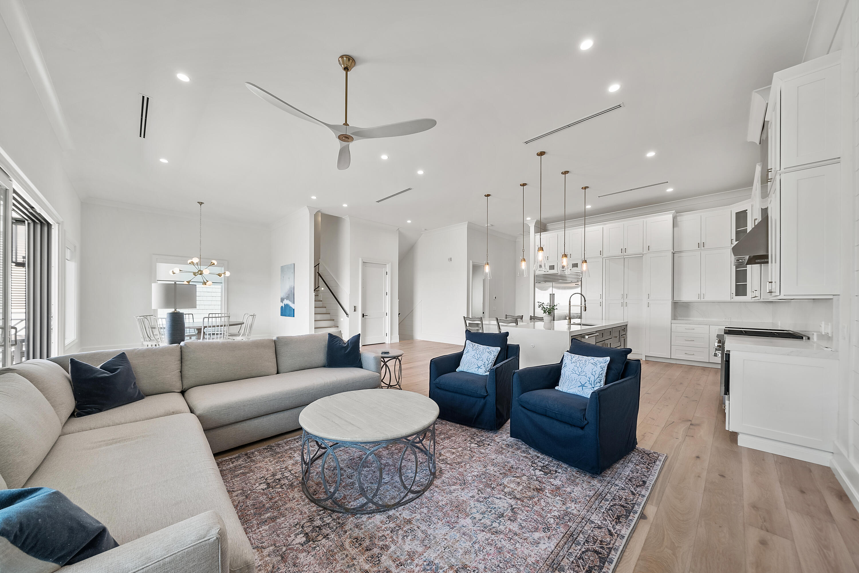 Inlet Palms - Residential