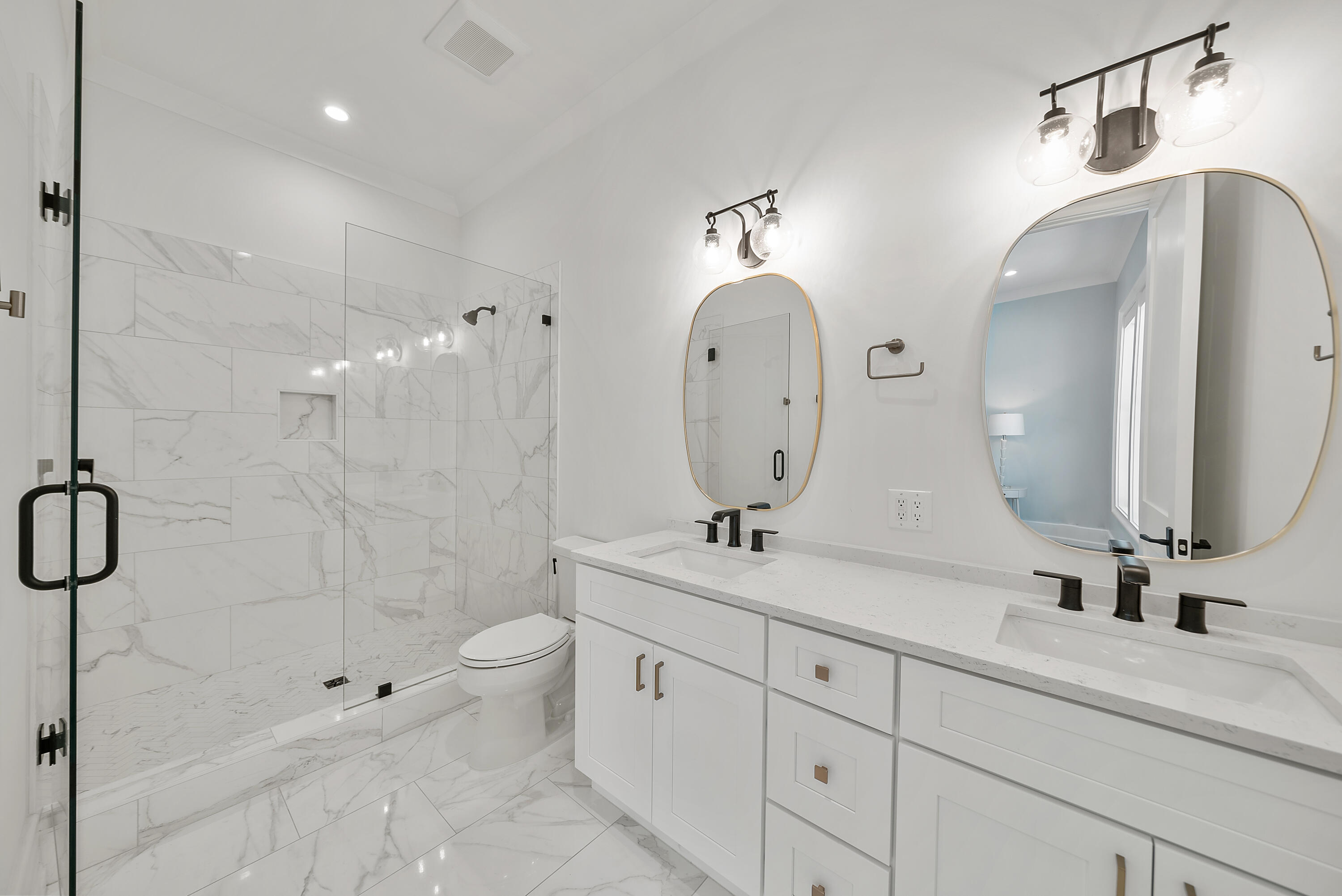 Inlet Palms - Residential