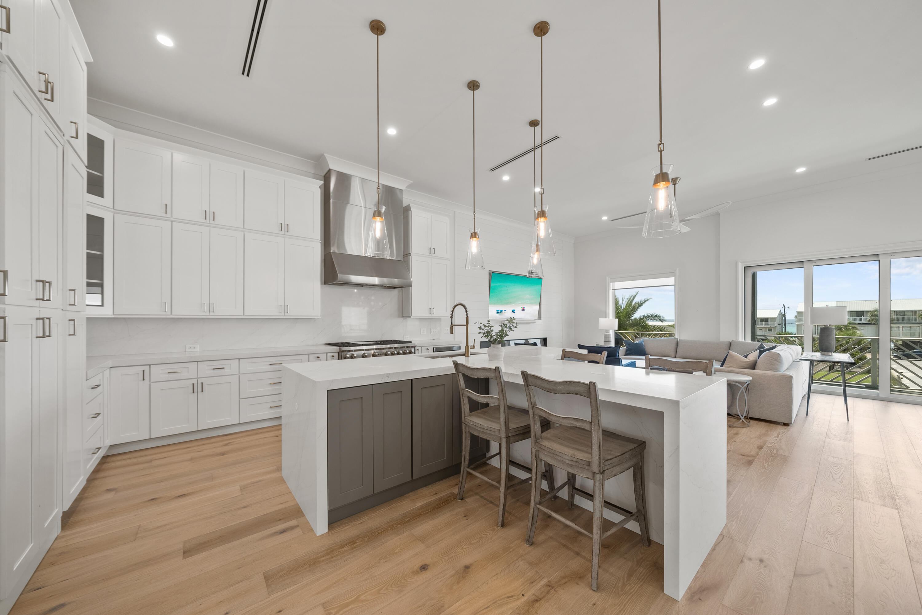 Inlet Palms - Residential