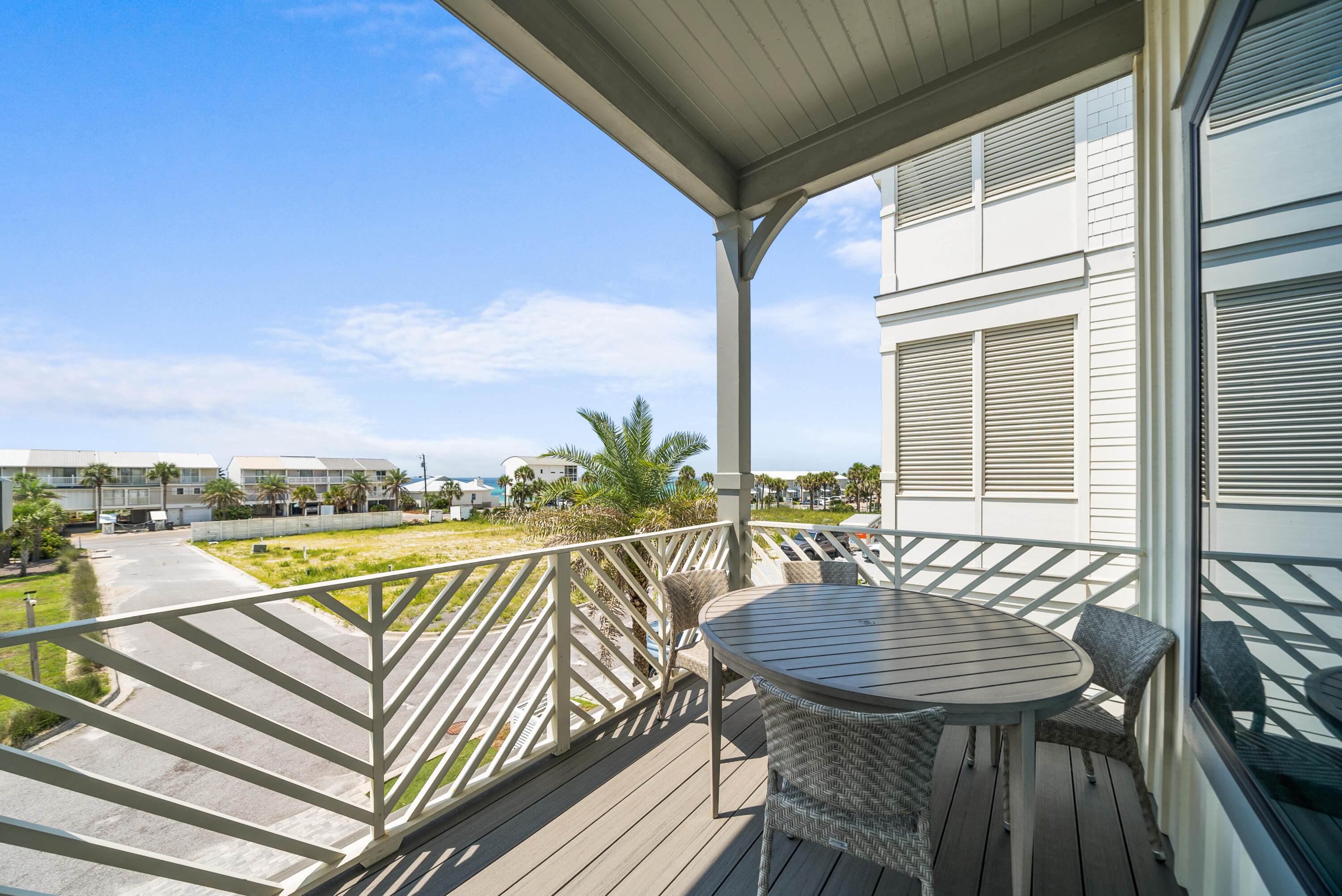 Inlet Palms - Residential