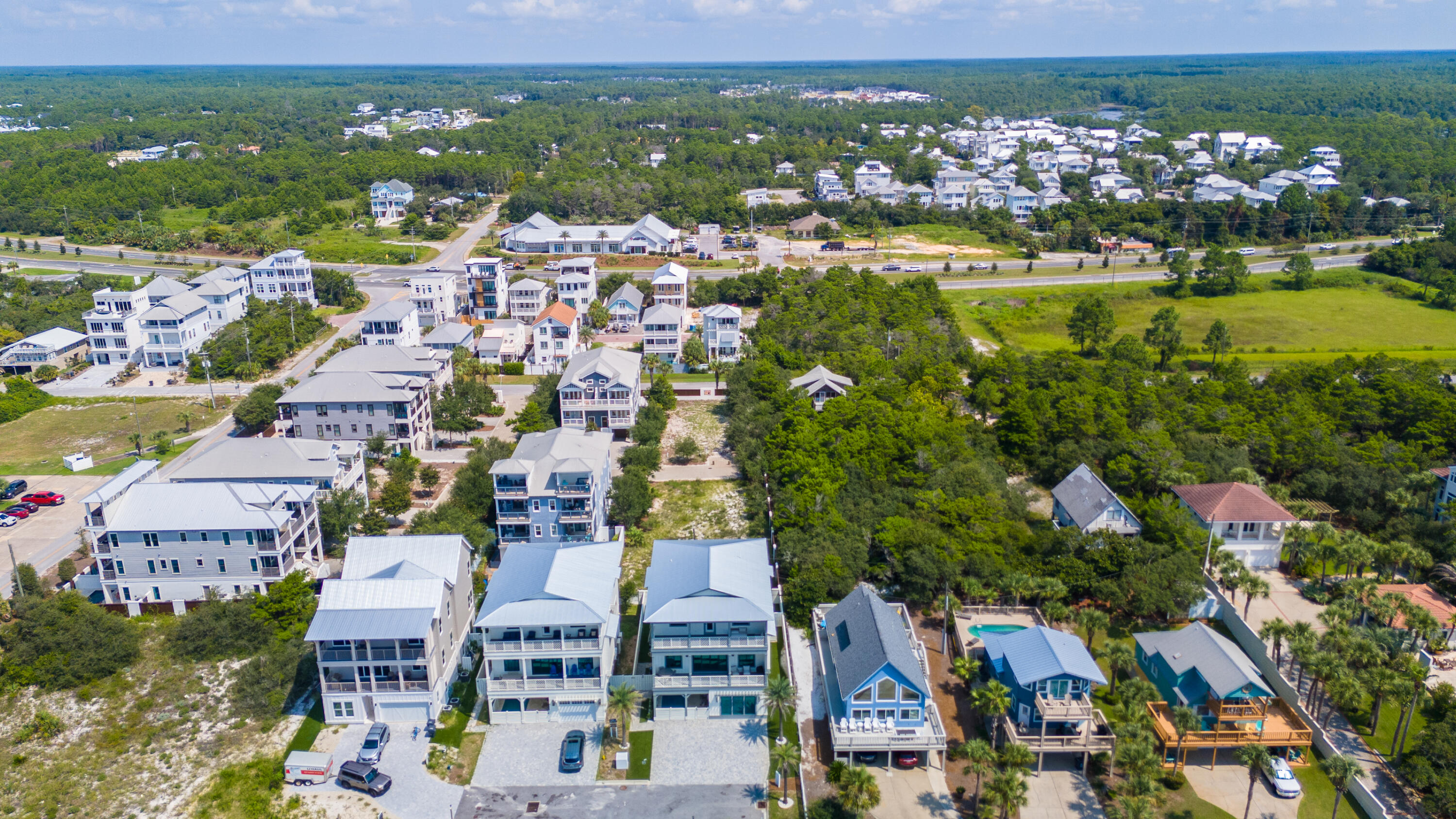 Inlet Palms - Residential