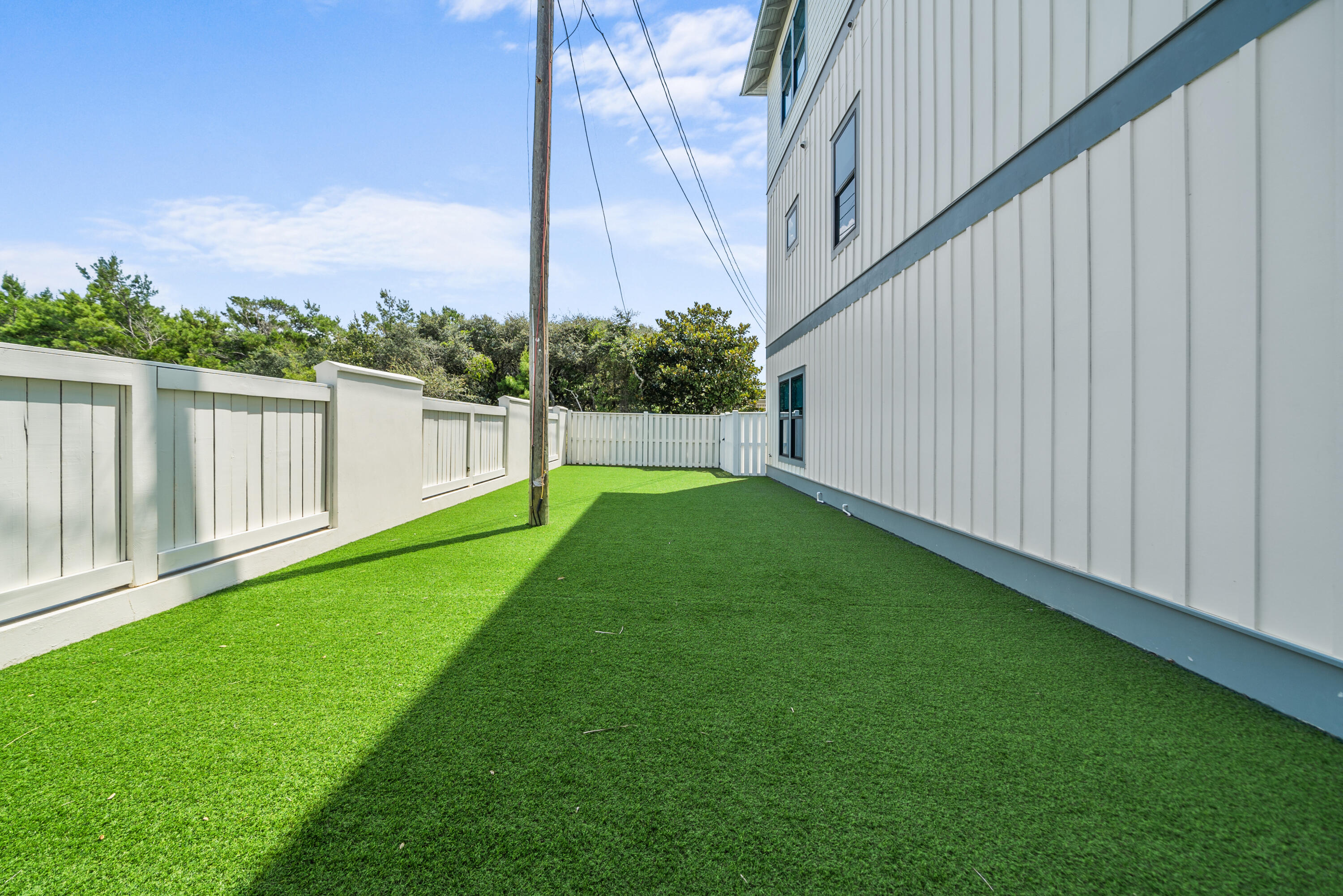 Inlet Palms - Residential