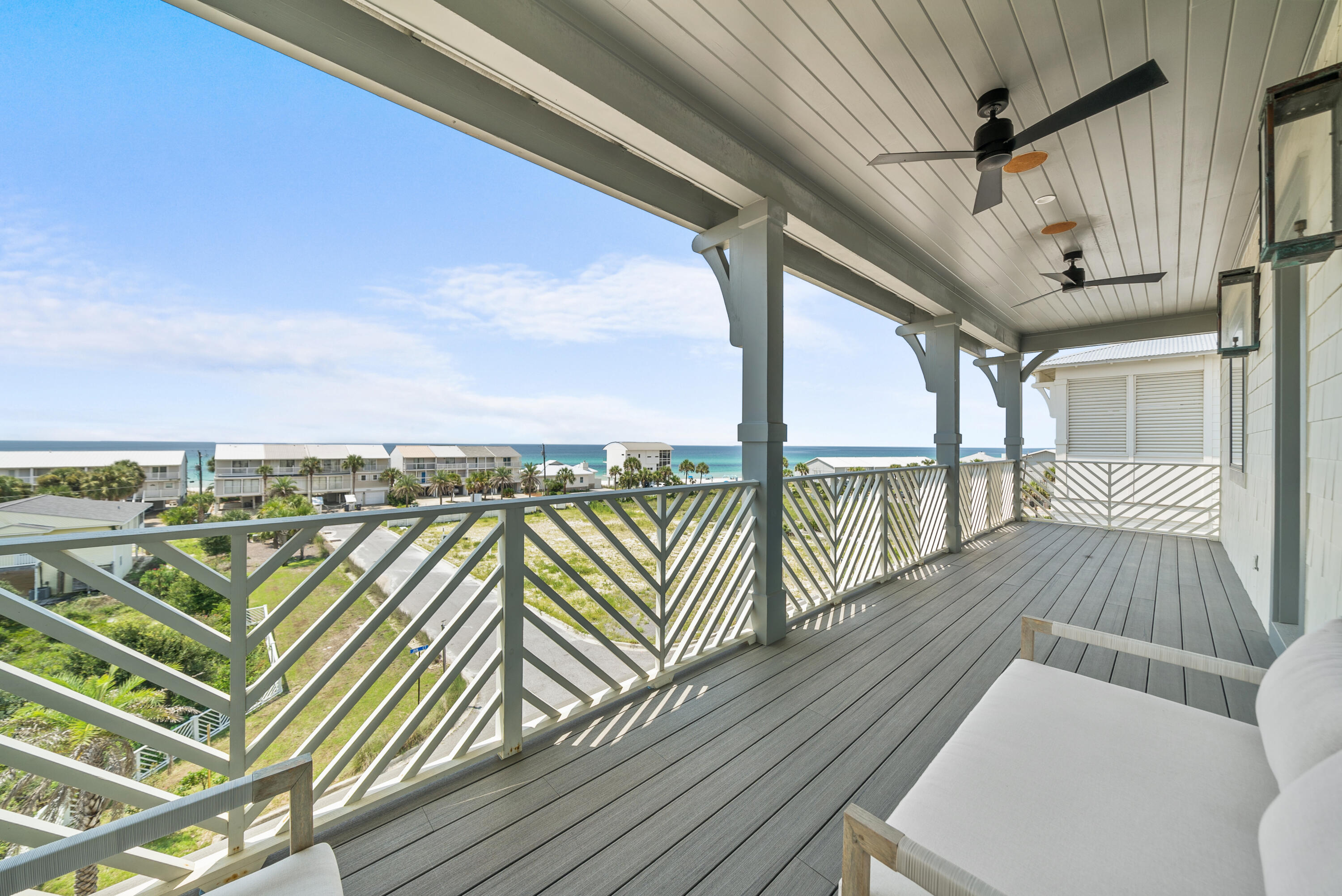 Inlet Palms - Residential