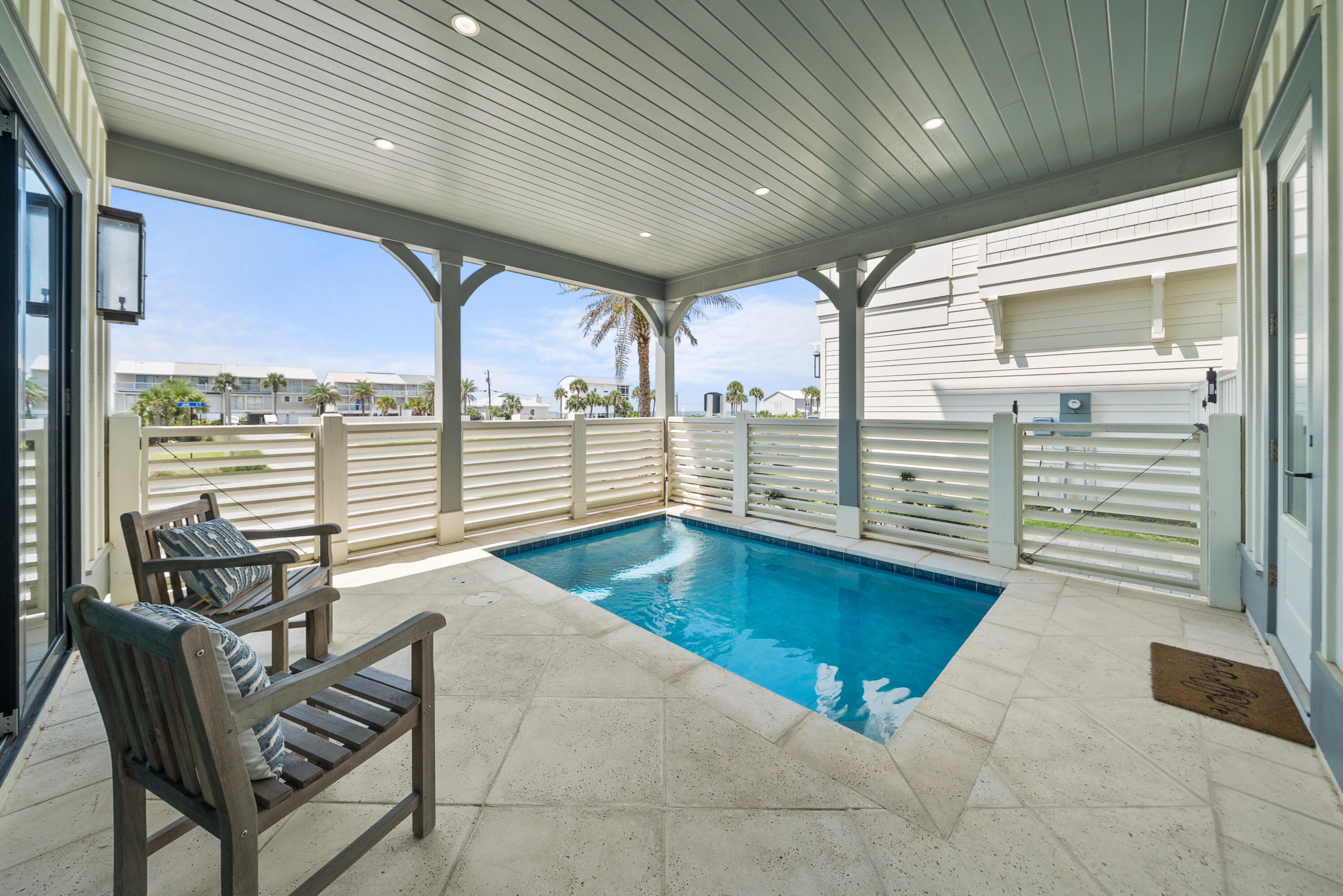 Inlet Palms - Residential