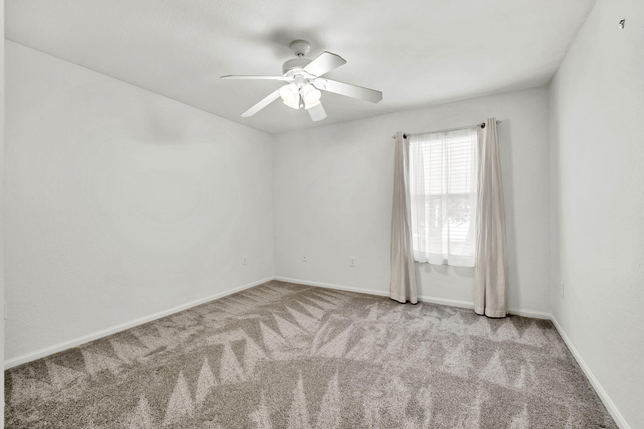 Quail Run Townhomes - Residential