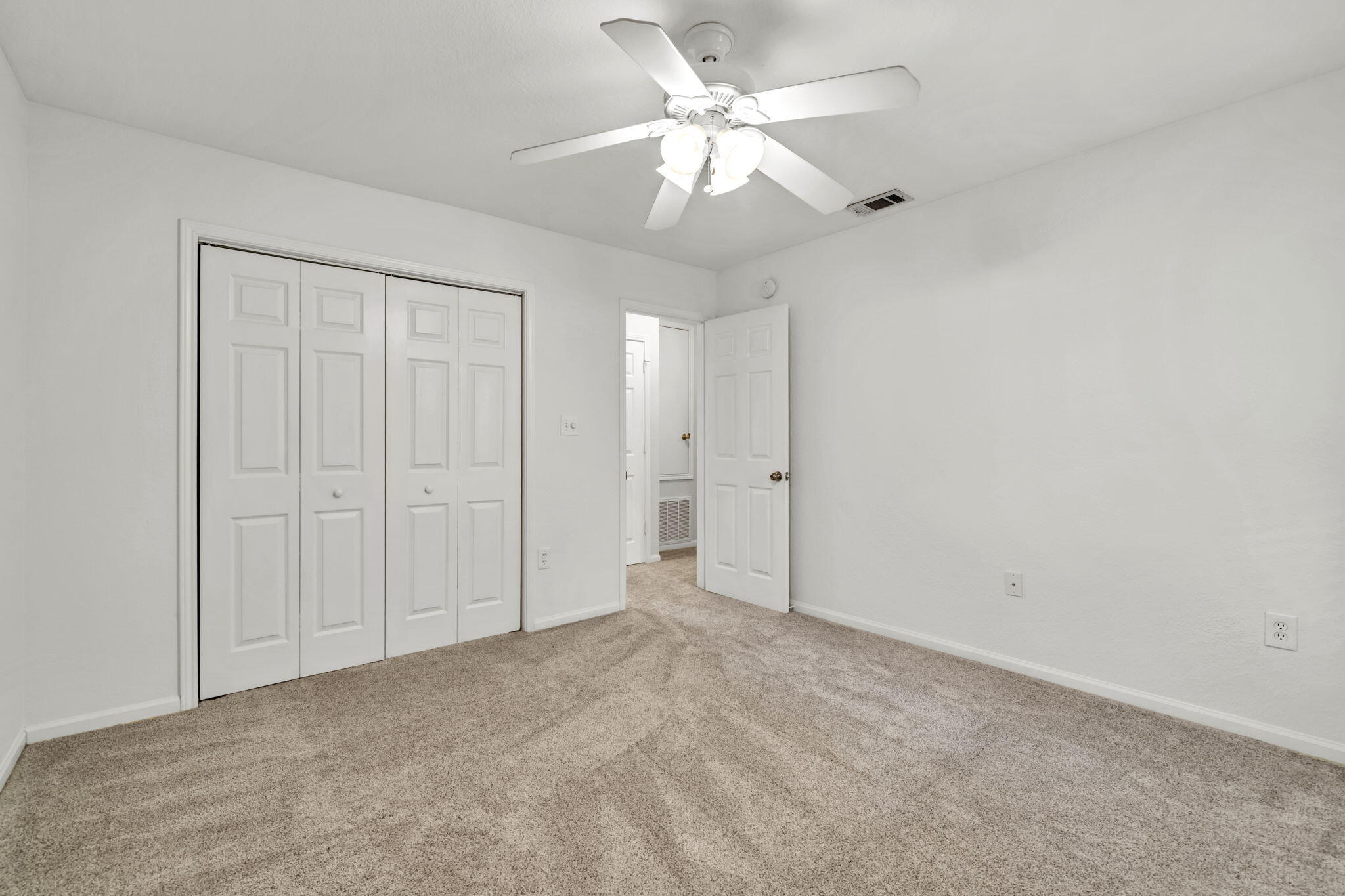 Quail Run Townhomes - Residential