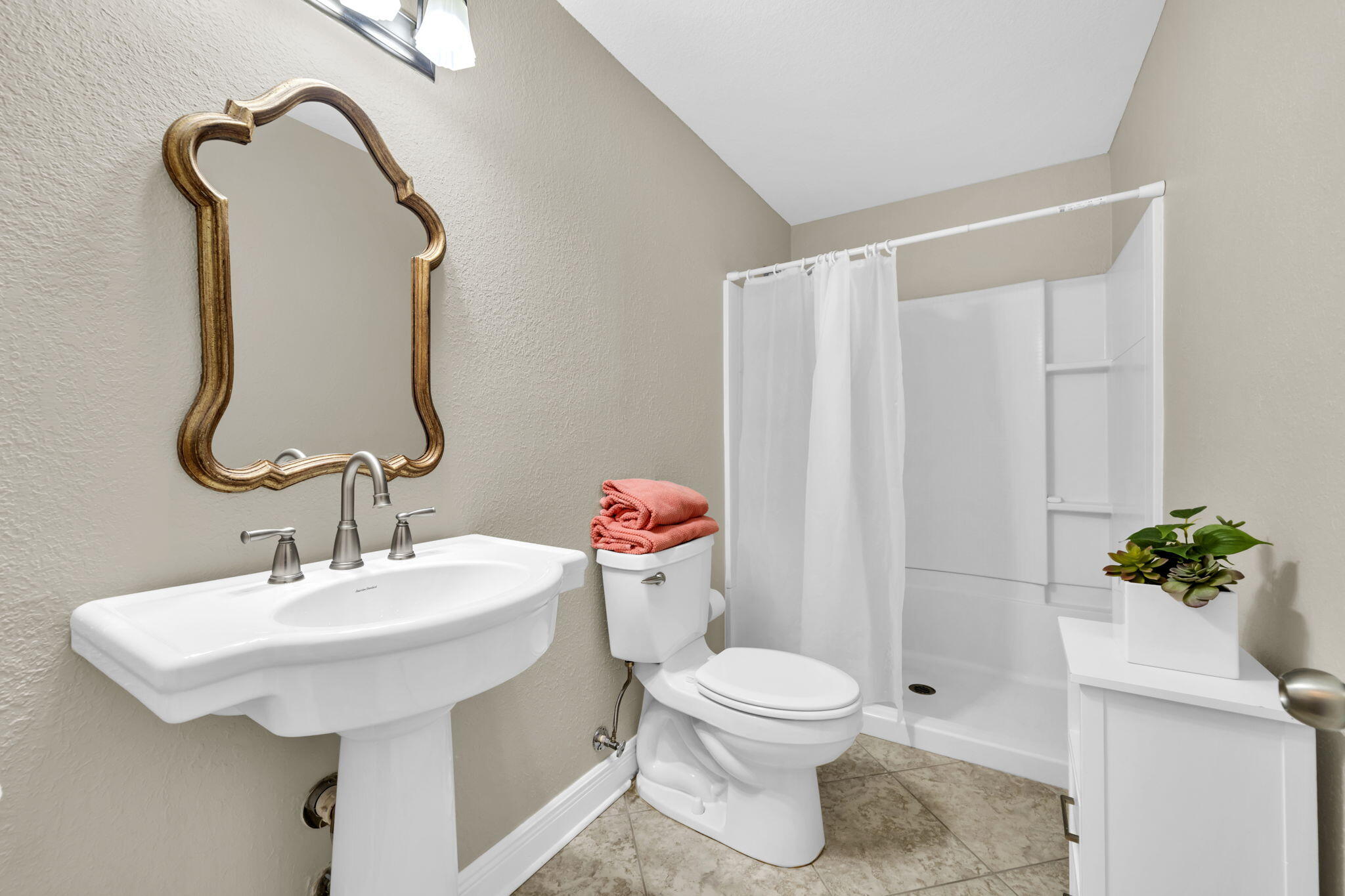 Quail Run Townhomes - Residential