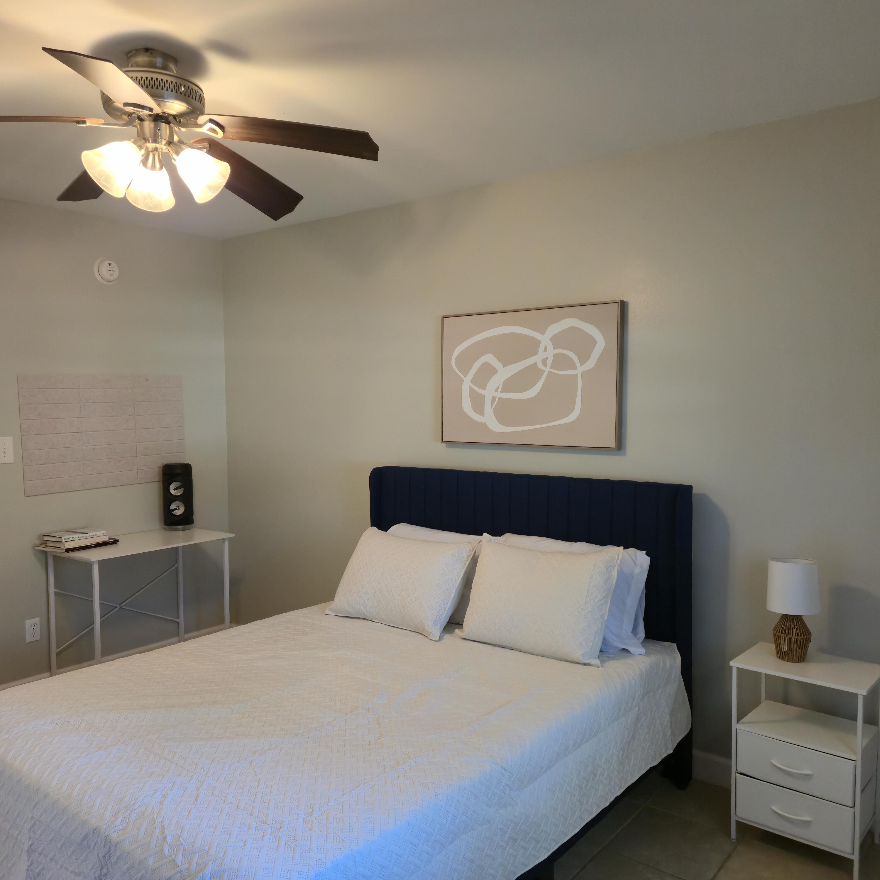 MANOR MANOR 2ND ADD - Residential Lease